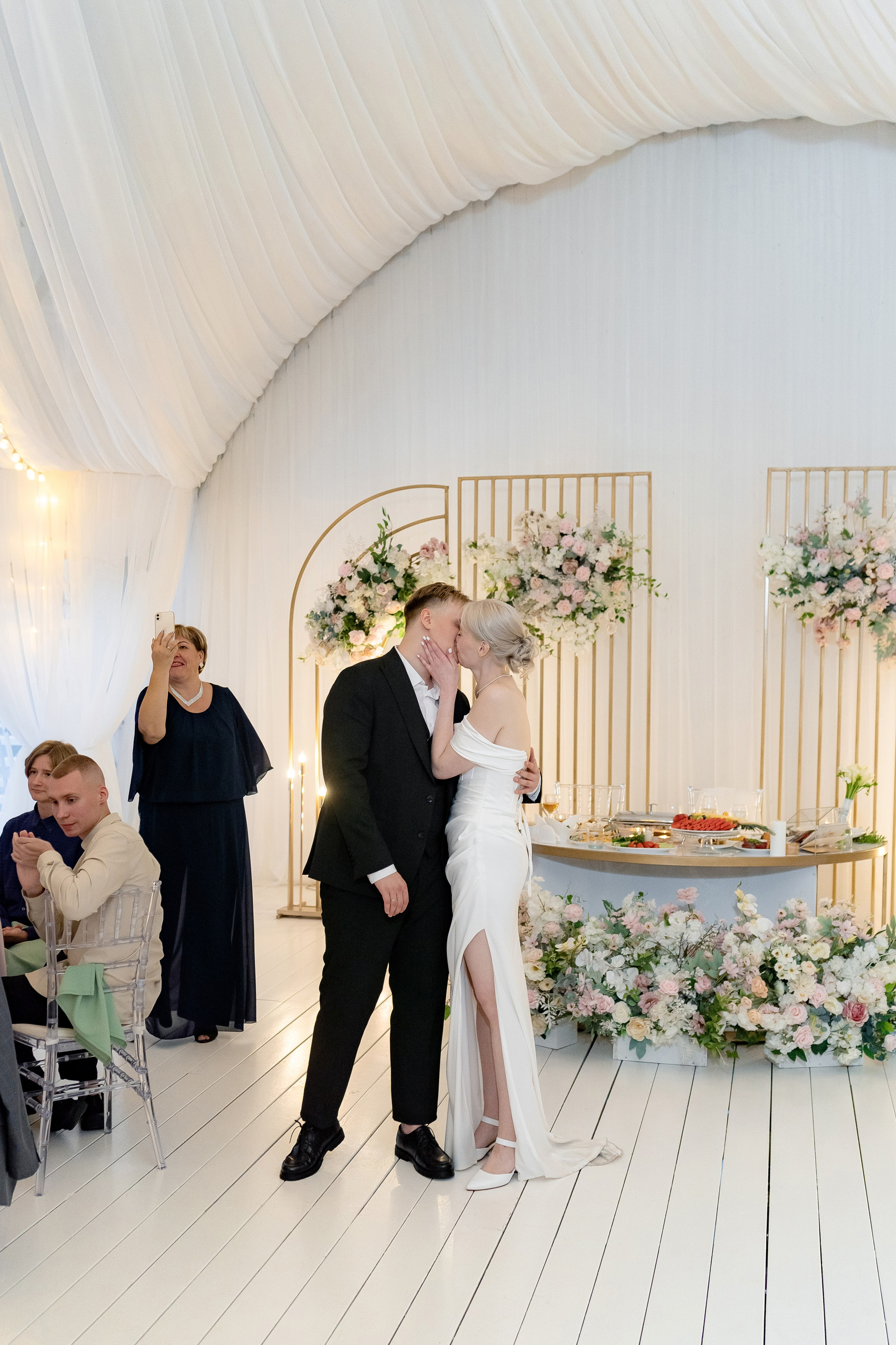 Владимир & Яна. RETOUCH-HOUSE