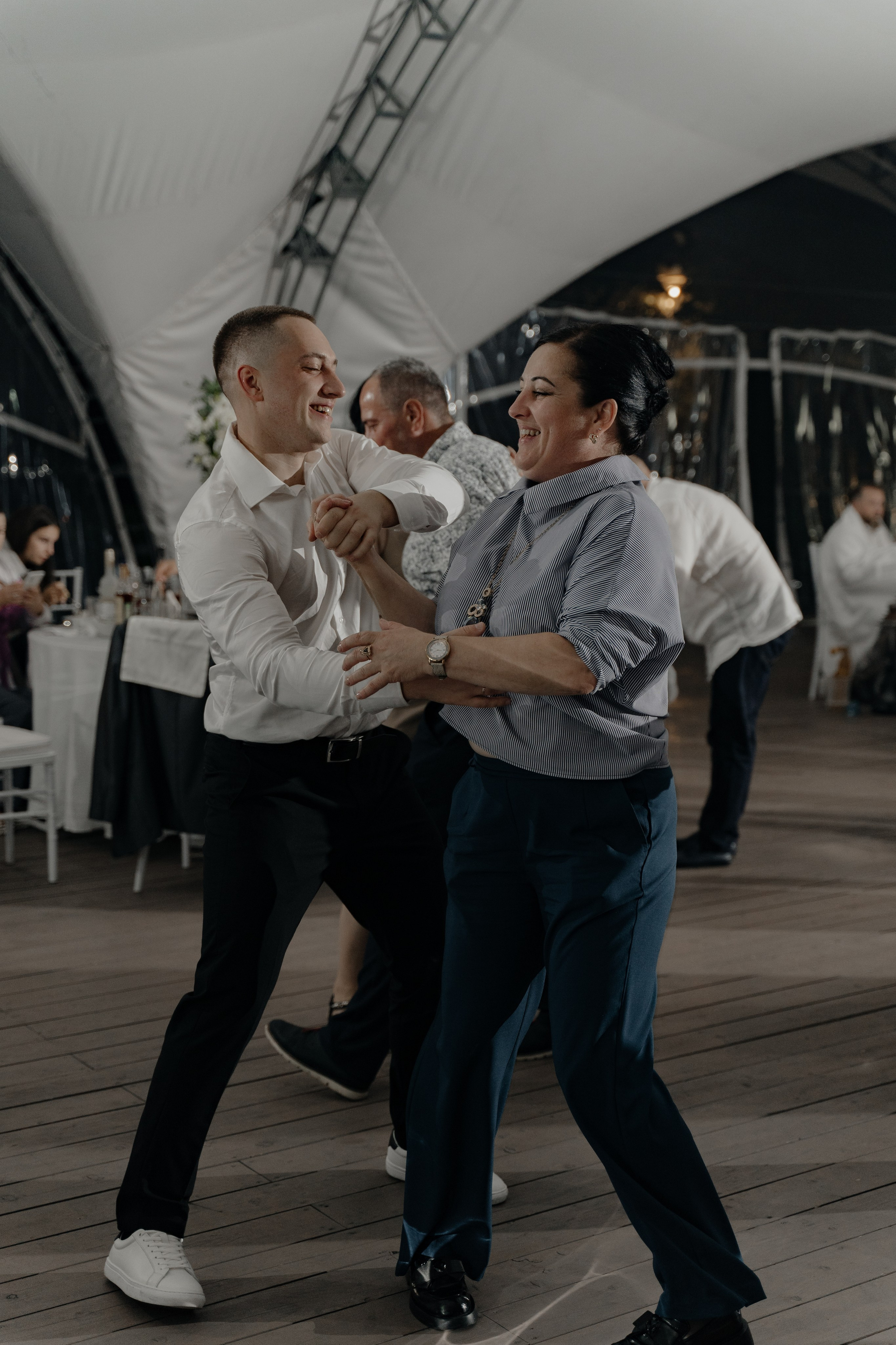 02.07.24. RETOUCH-HOUSE