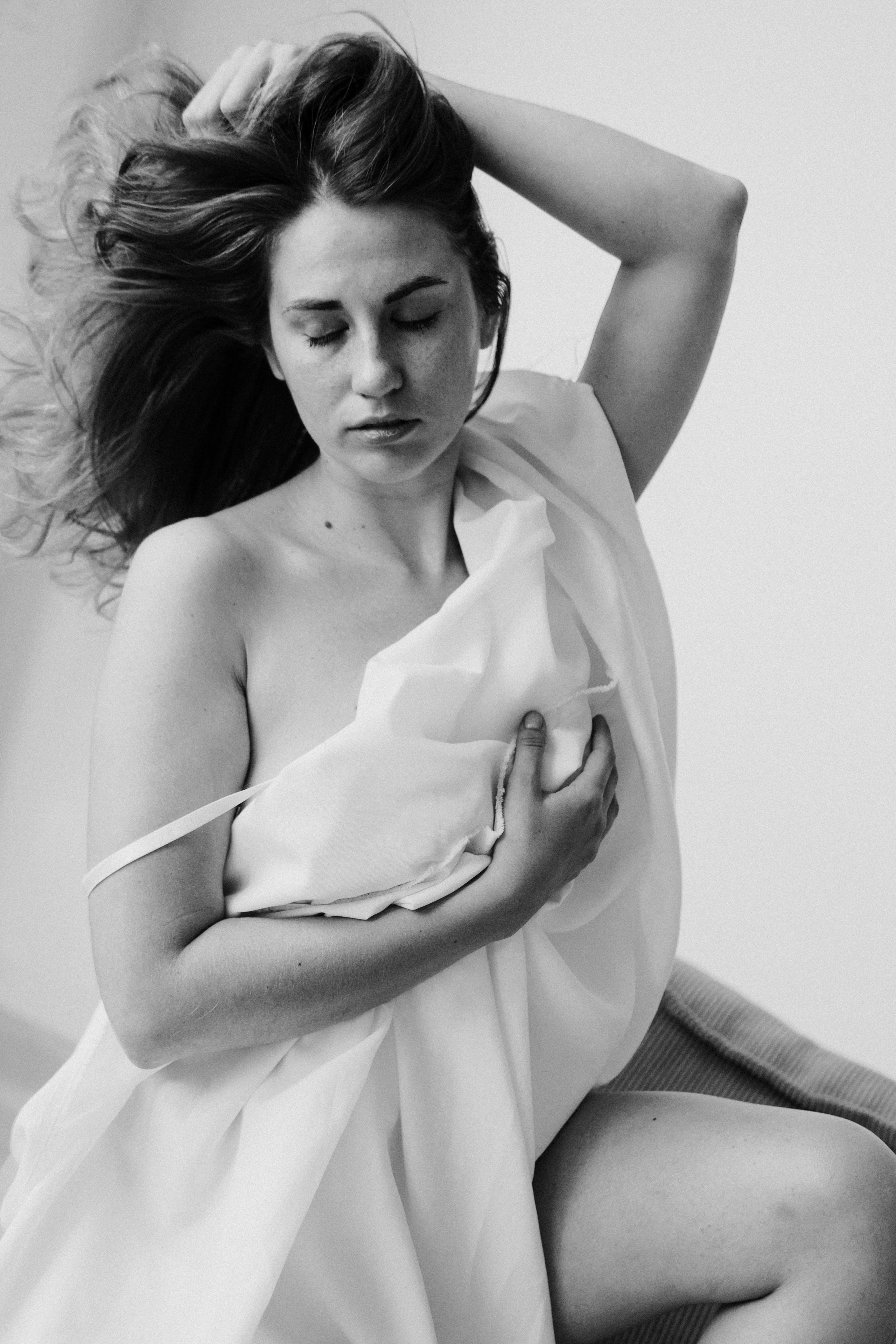 Ksenia. Я — Алёна и я фотографирую красиво (е)