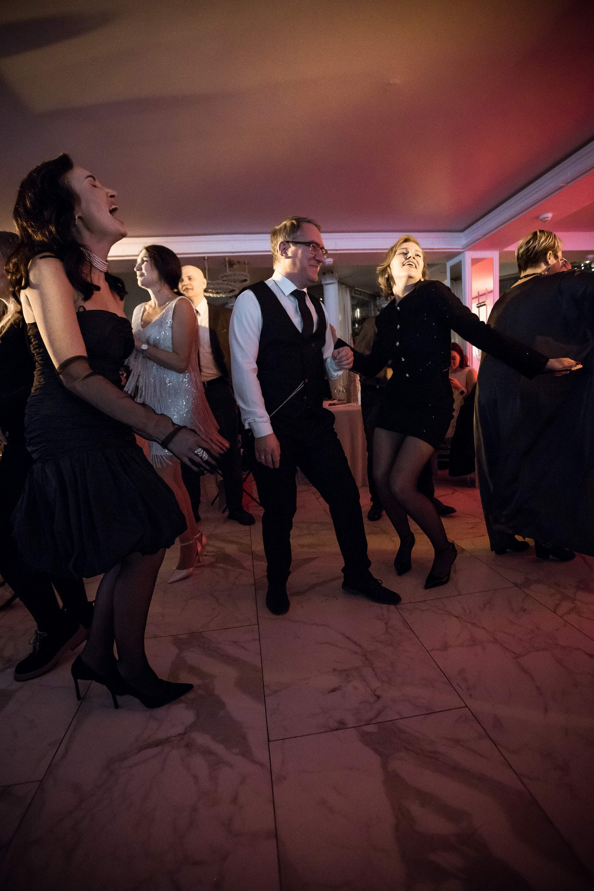 Корпоратив Нмаркет.ПРО. Свадебный фотограф Игорь Брундасов 8PHOTO на свадьбу венчание загс СПб