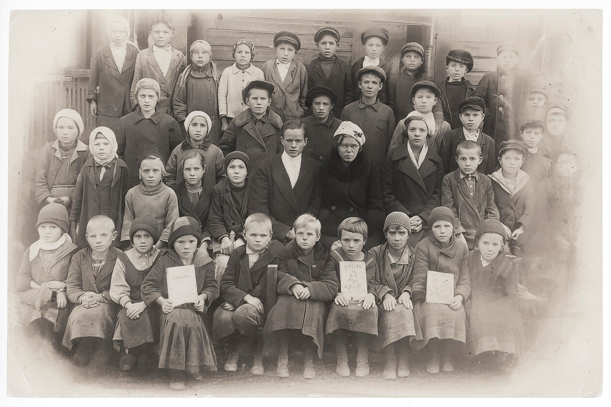 Для вас. Фотография, ретушь, сканирование, восстановление старых фото, интерьерная съёмка, студия. Данилов Александр, Москва