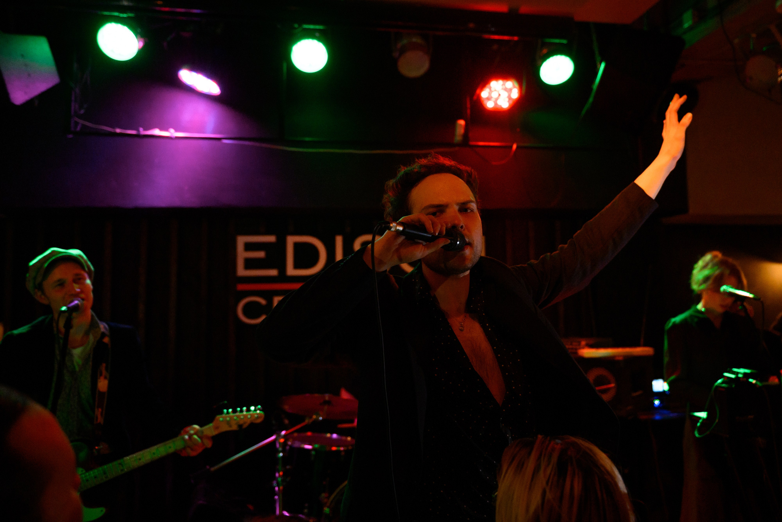 CRAFT BAR EDISON — Диктофон. Свадебный фотограф Иркутск Алексей Шульгин