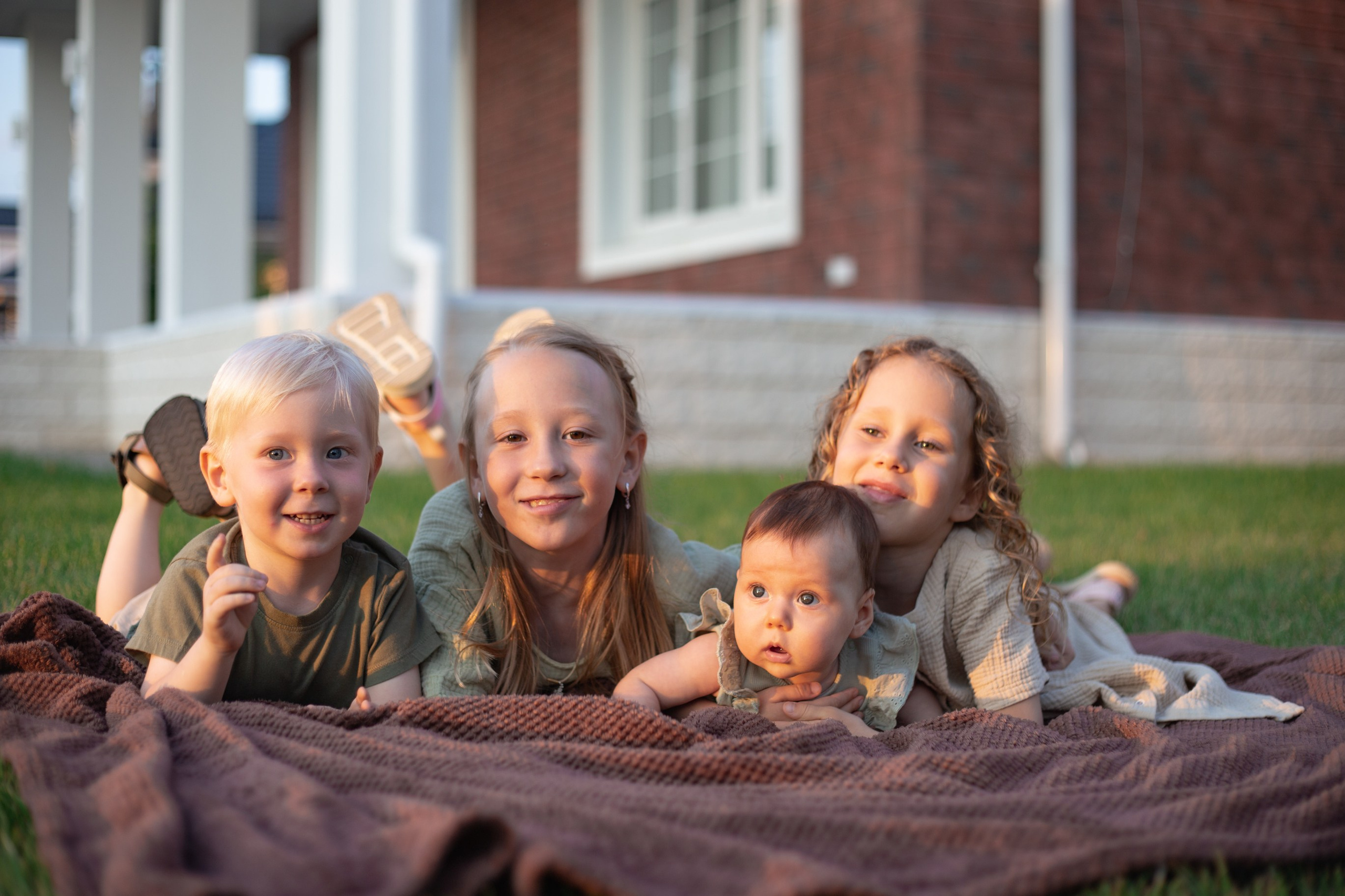 Семейная прогулка