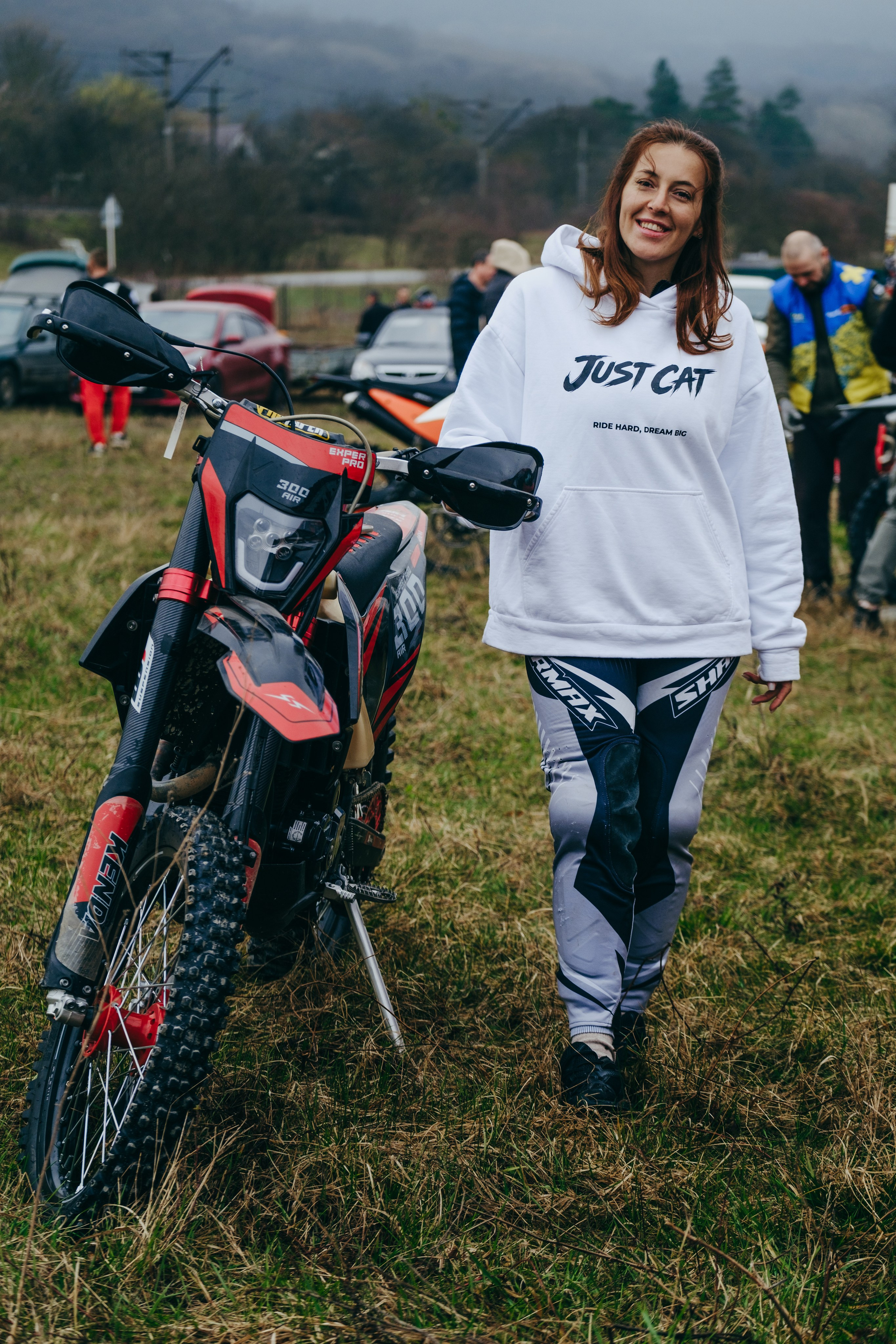 Съемка для Sharmax Moto в Горячем Ключе. Свадебный фотограф Денис Ожигин в Краснодаре и крае. Эмоциональная и стильная съемка вашего дня