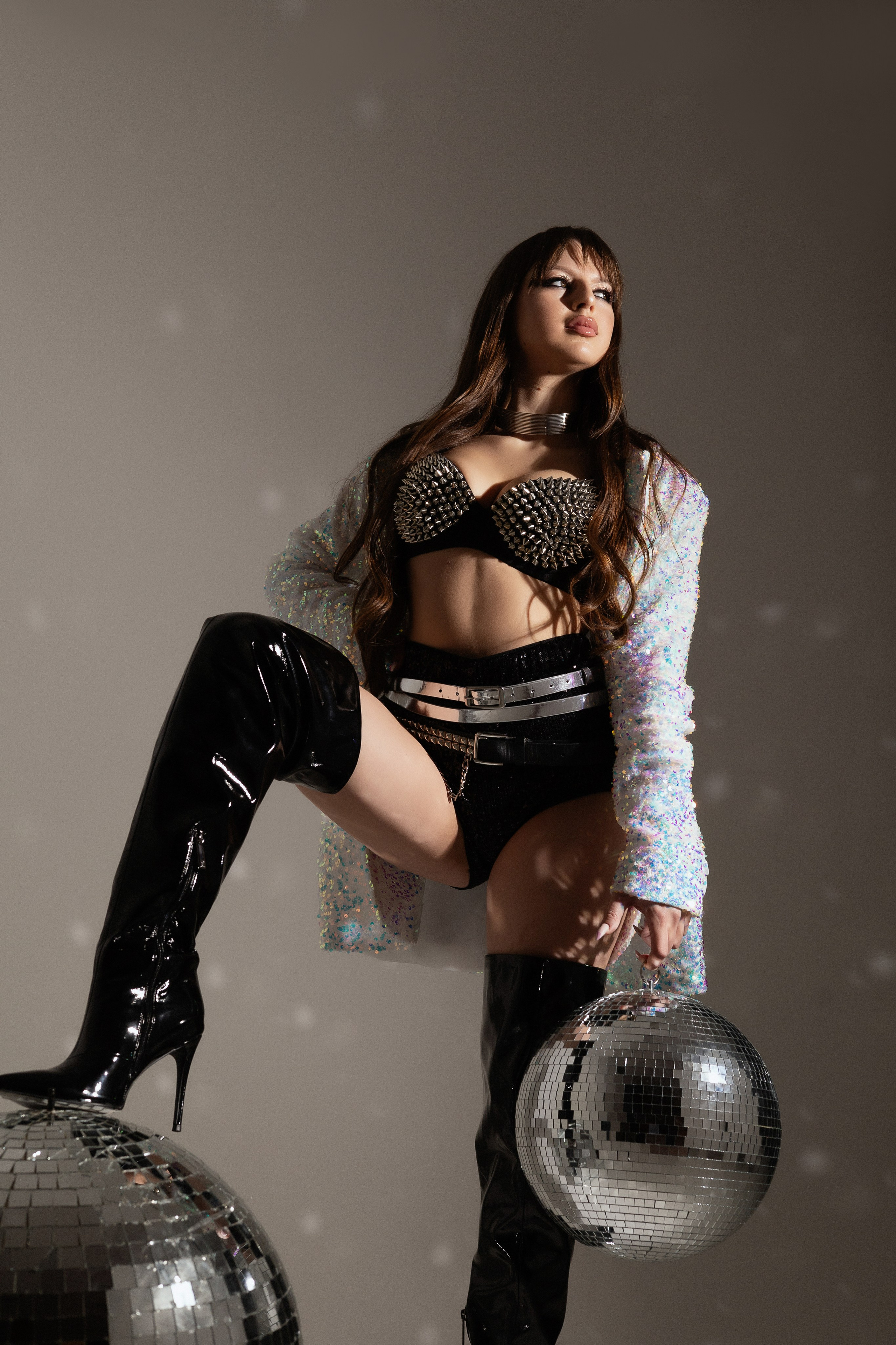 VALERIA. Фотограф женского портрета, беременности и семейных фотосессий