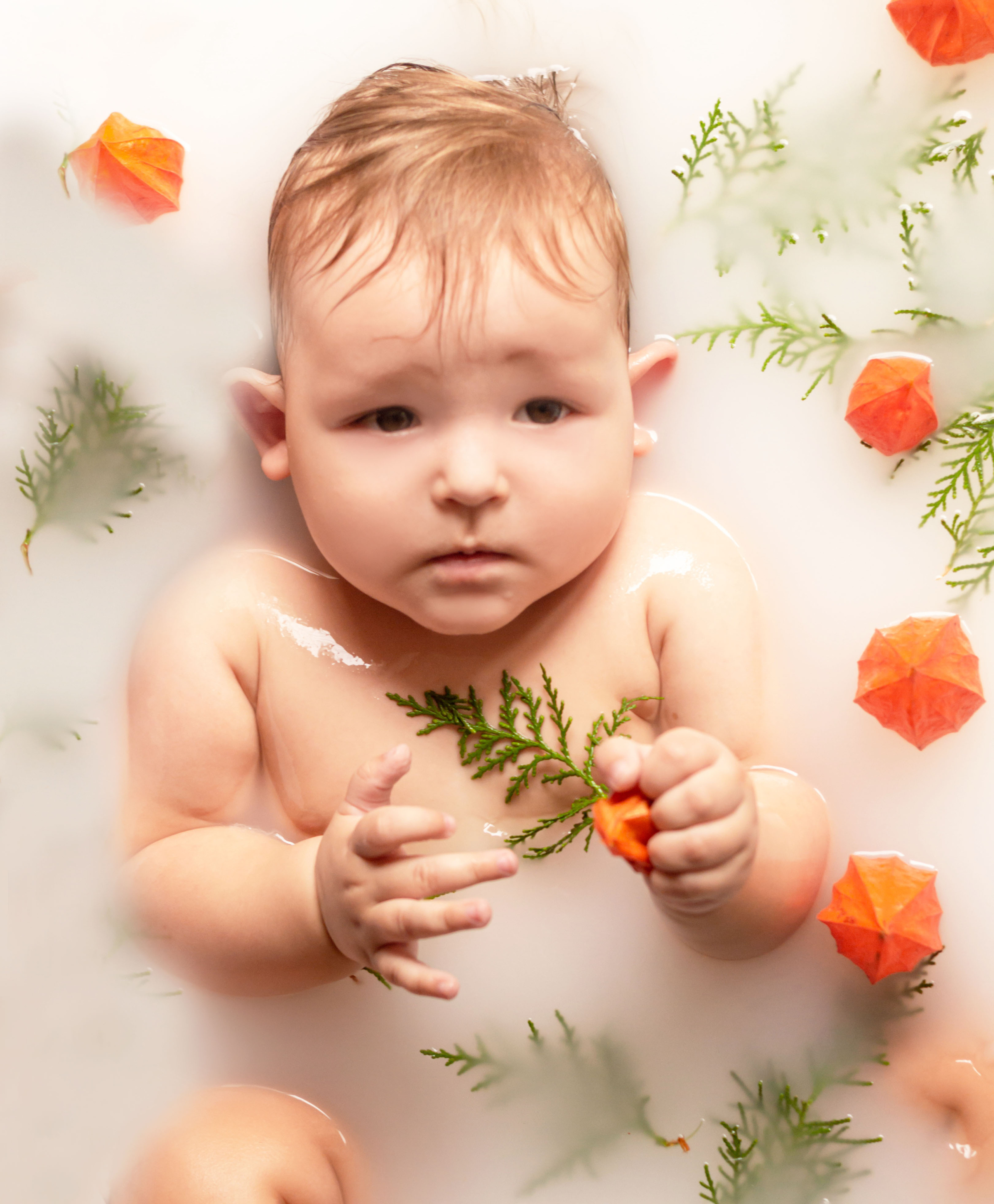 Съемка малыша «Молочные ванны». Фотограф новорожденных в Пятигорске Валерия Новкунская