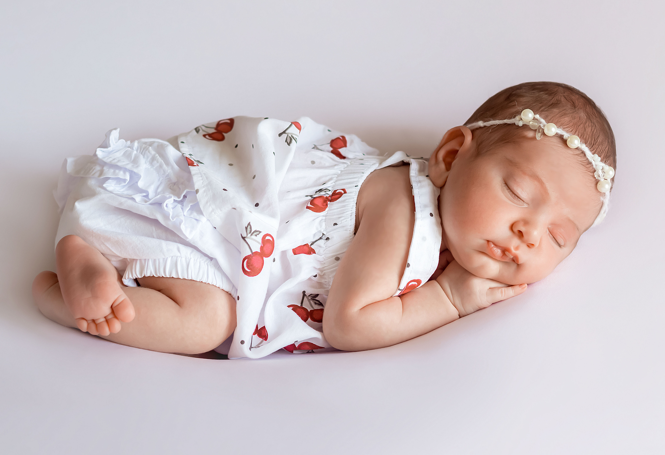 Съемка Newborn. Фотограф новорожденных в Пятигорске Валерия Новкунская