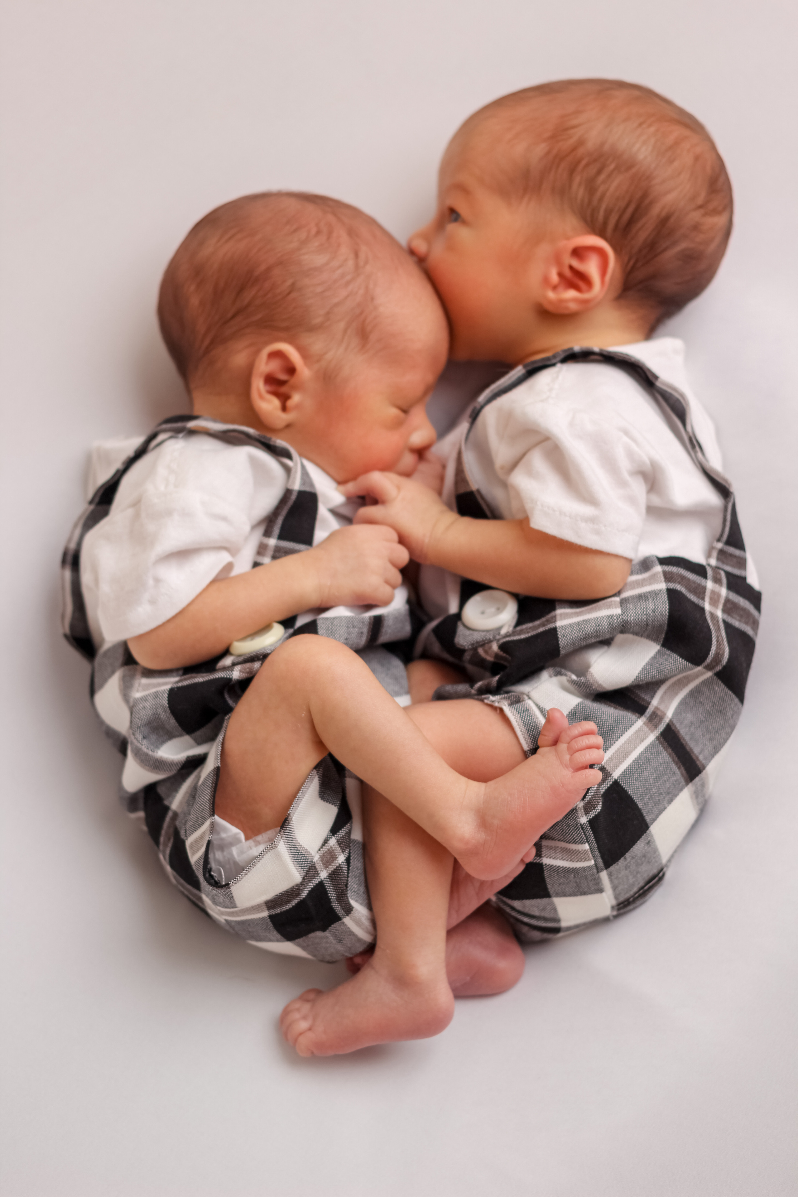 Съемка Newborn. Фотограф новорожденных в Пятигорске Валерия Новкунская