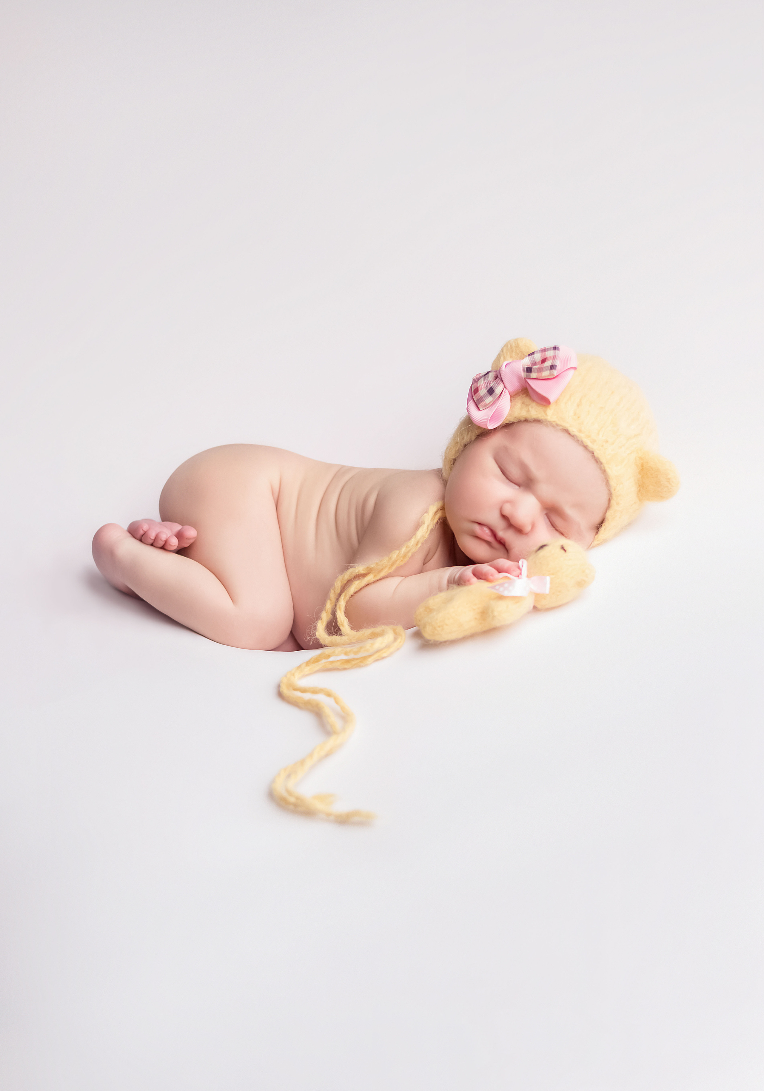 Съемка Newborn. Фотограф новорожденных в Пятигорске Валерия Новкунская