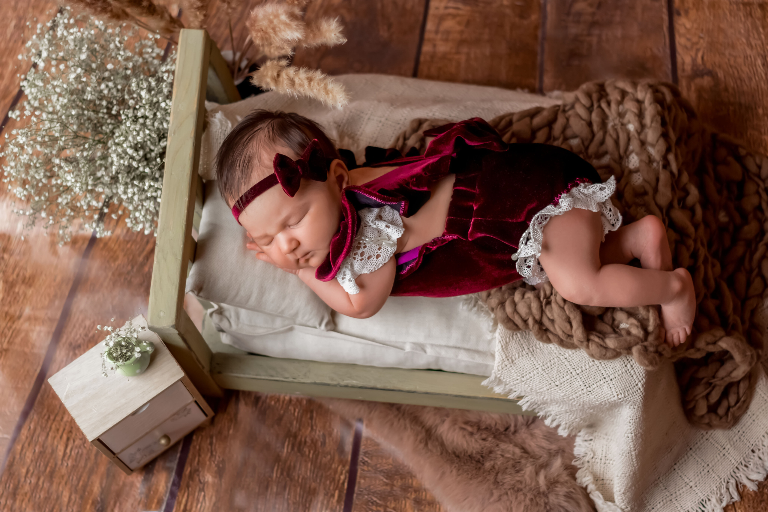 Съемка Newborn. Фотограф новорожденных в Пятигорске Валерия Новкунская