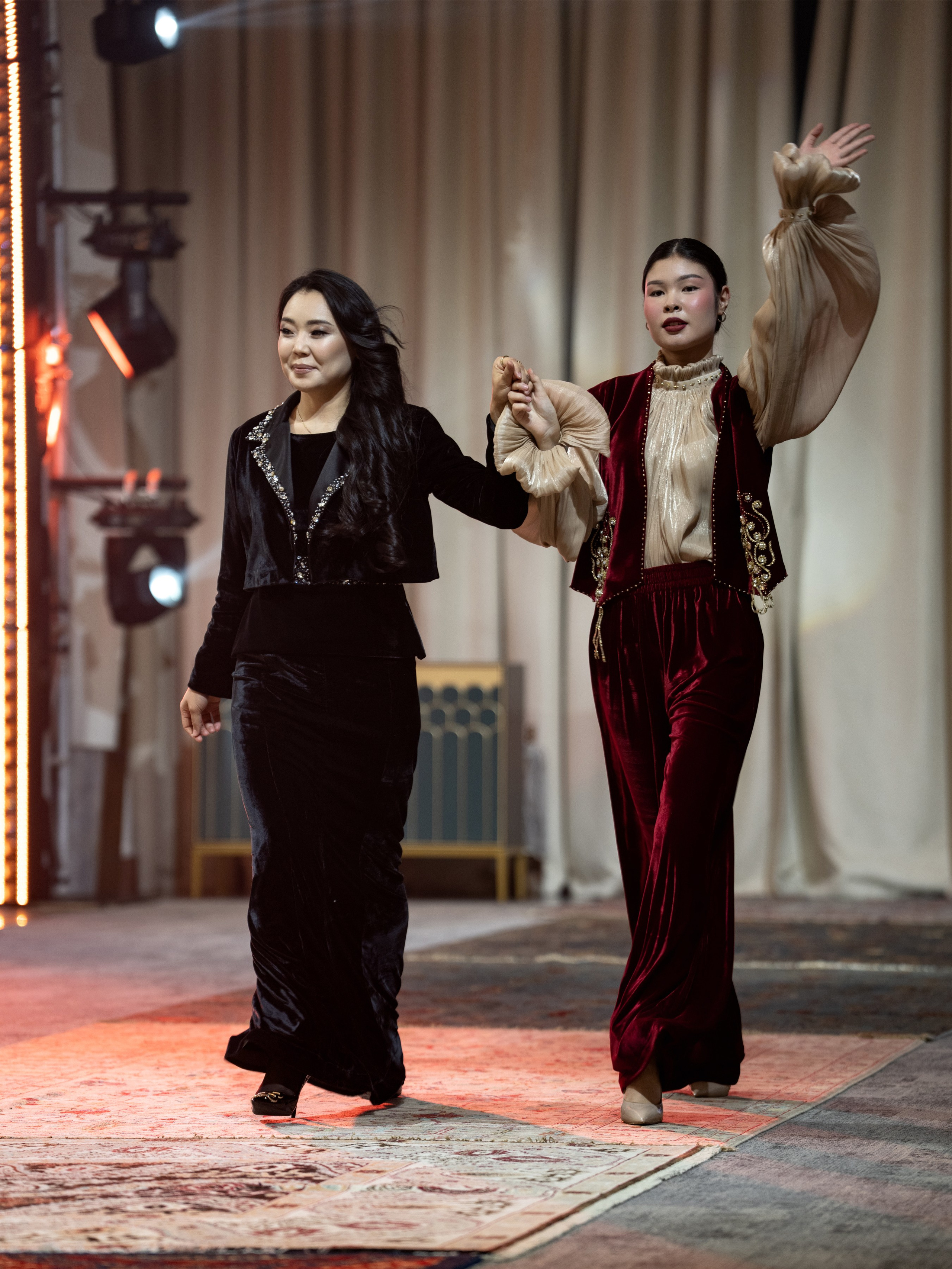 Khanshaiym brand. Сайт Алматинского НЮ АРТ, будуар и фэшн фотографа Дениса Карпенко