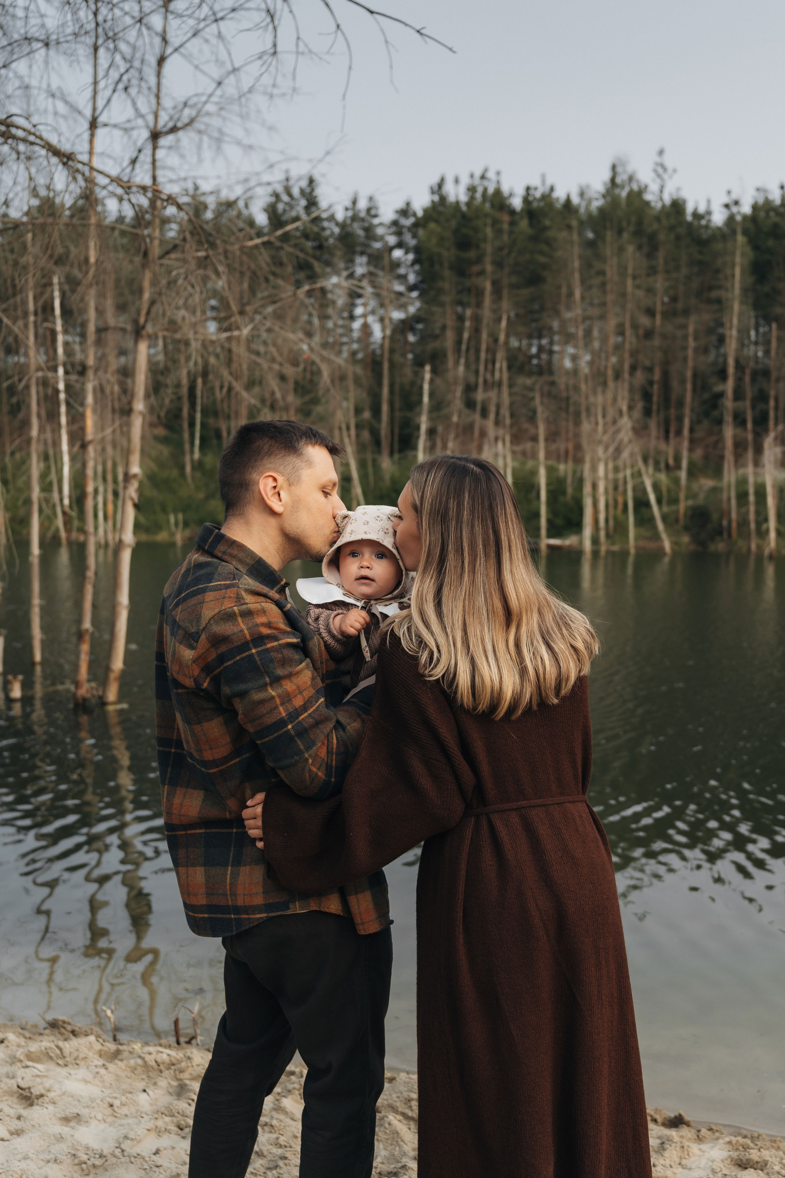 На озере. Ваш фотограф Вика Артемова