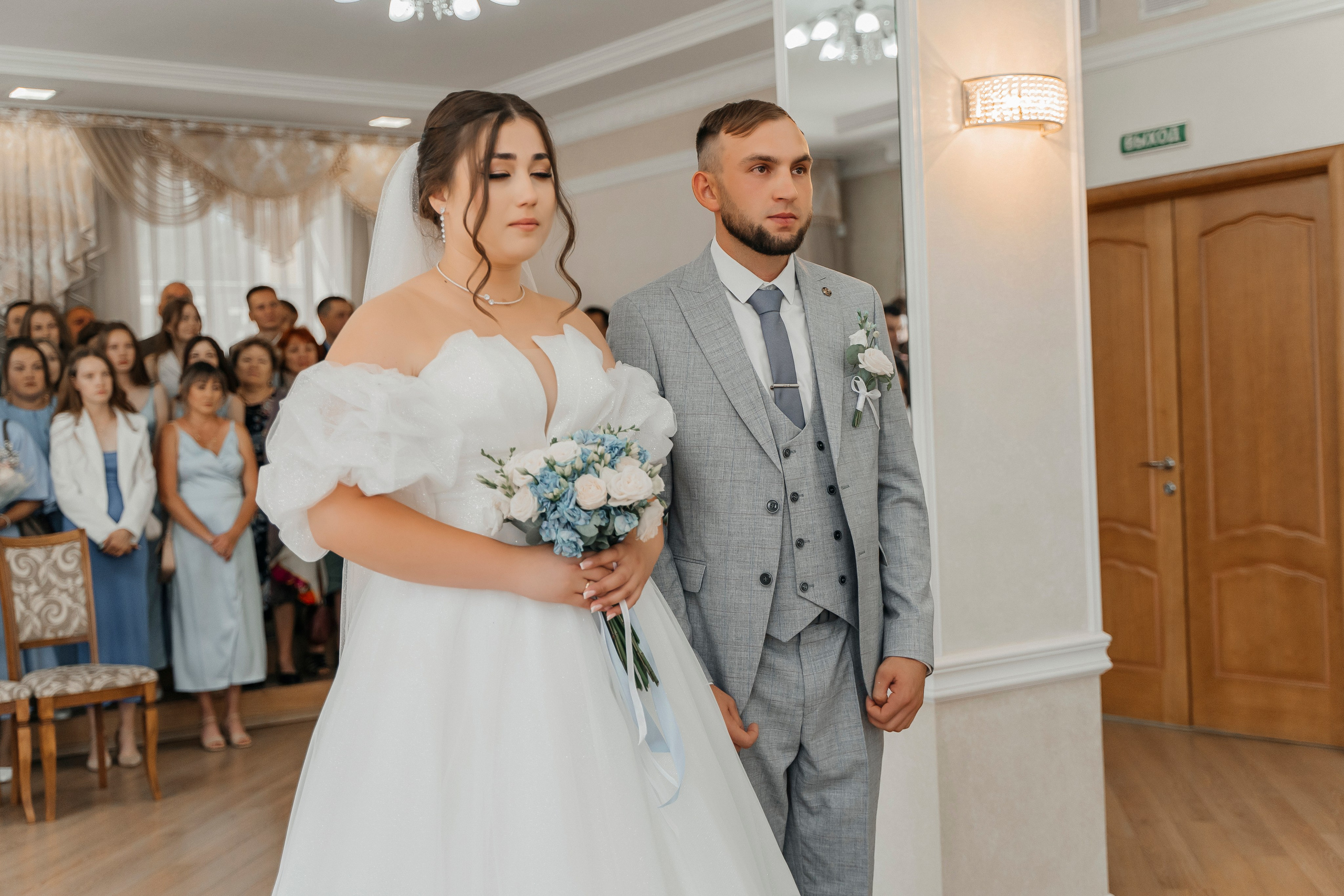 Свадебная фотосъёмка в ЗАГСЕ. Свадебный фотограф видеограф Чебоксары