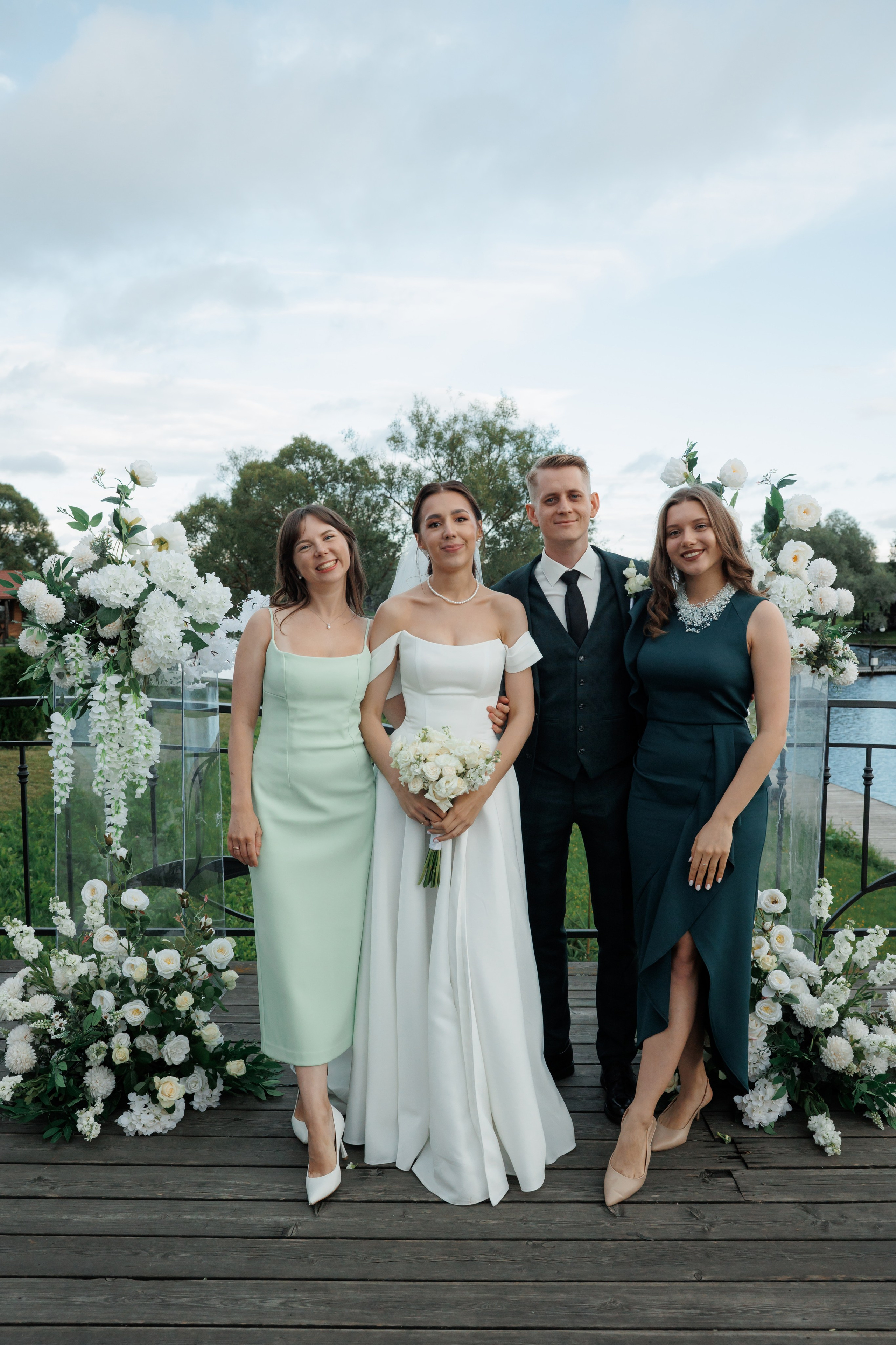 Регистрация в отеле Fish Point, ЗАГС Бутово, прогулка в Остафьево. Свадебный и репортажный фотограф (Москва, Королев и другие)