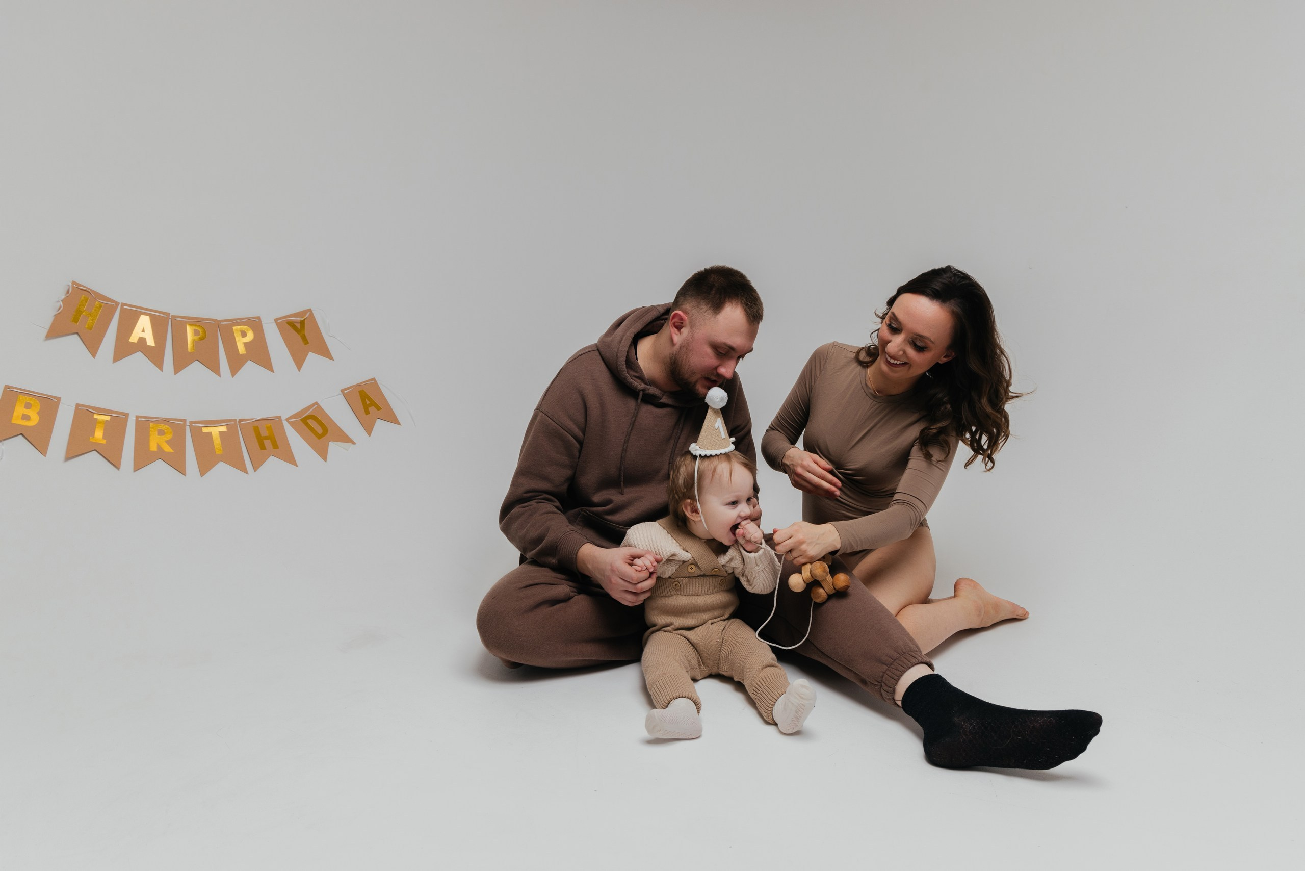 Семейная фотосессия в студии. Фотограф Алексей Солопов