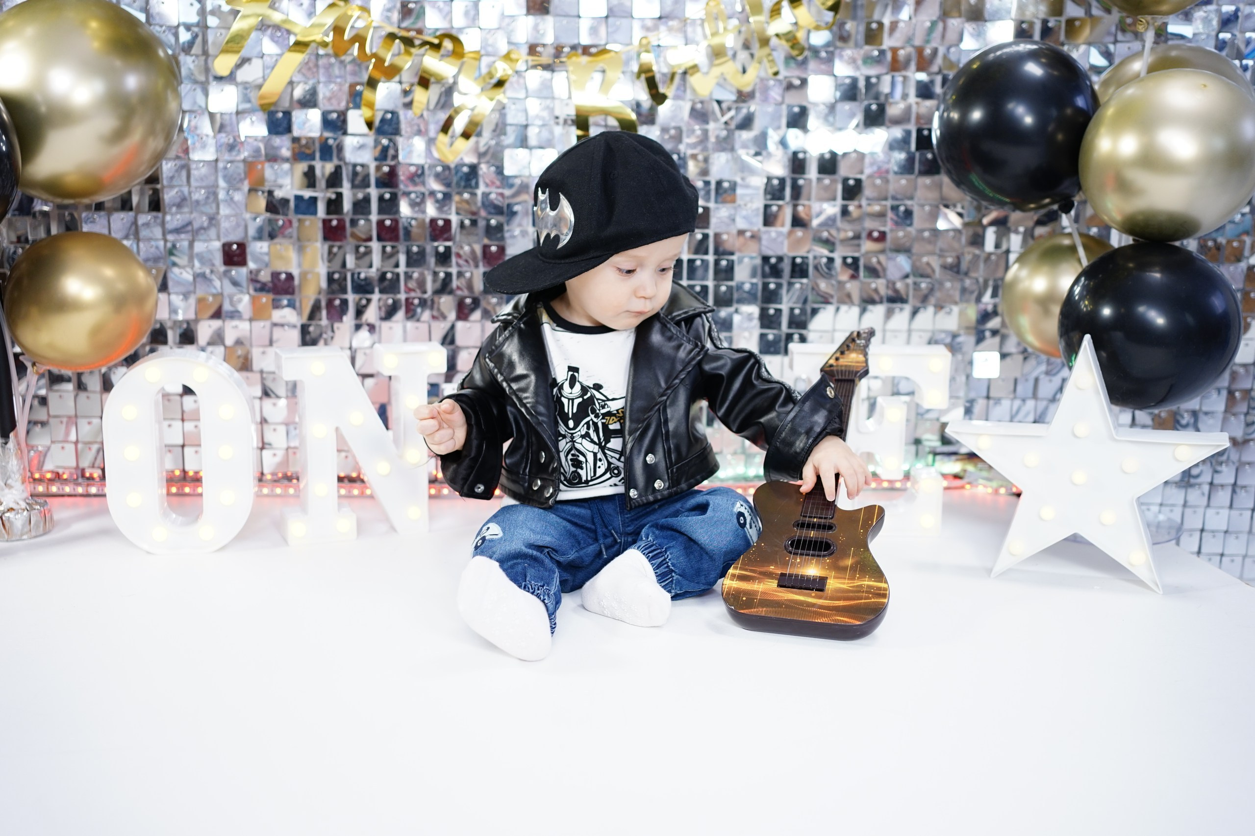 Фотосессия на Годик для Мальчиков. Детская Фотостудия ГОДОВАСИКИ в Санкт-Петербурге фотосесия на годик