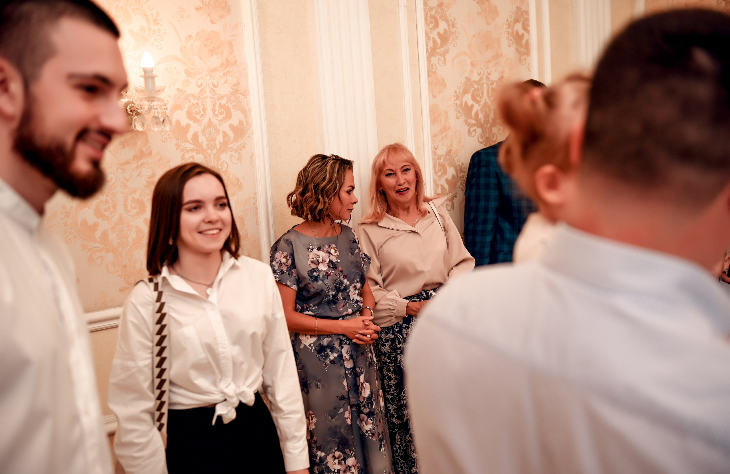 Небольшая часть фото со свадебной съемки Алексея и Даши. Свадебный, семейный, детский, контент фотограф в Омске Максим Ильин