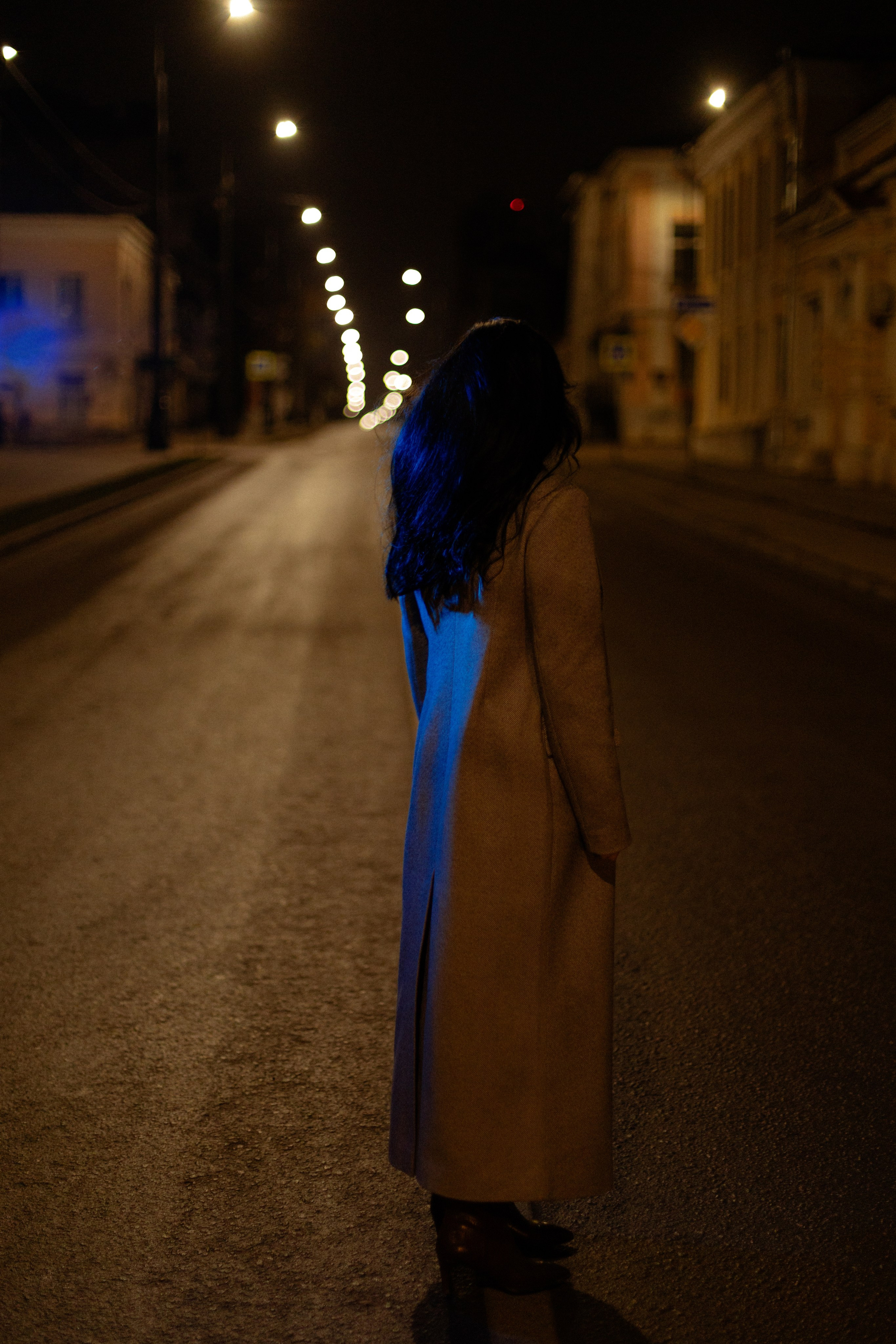 Светлана. Прогулка по ночному городу. Фотограф Мария Щеголькова. Чувственный женский портрет