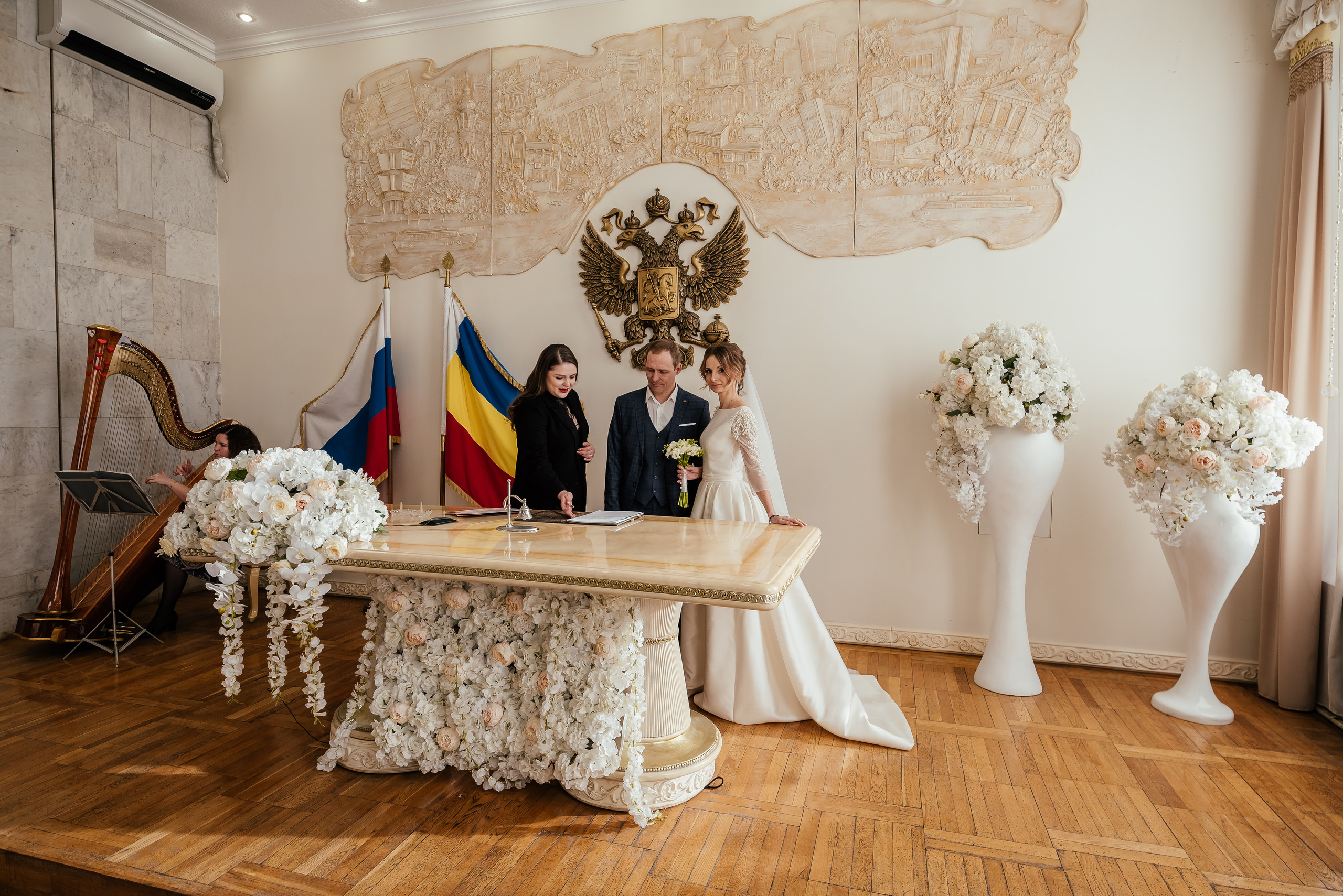 Оксана и Антон. Свадебный фотограф в Ростове Александра Груздева