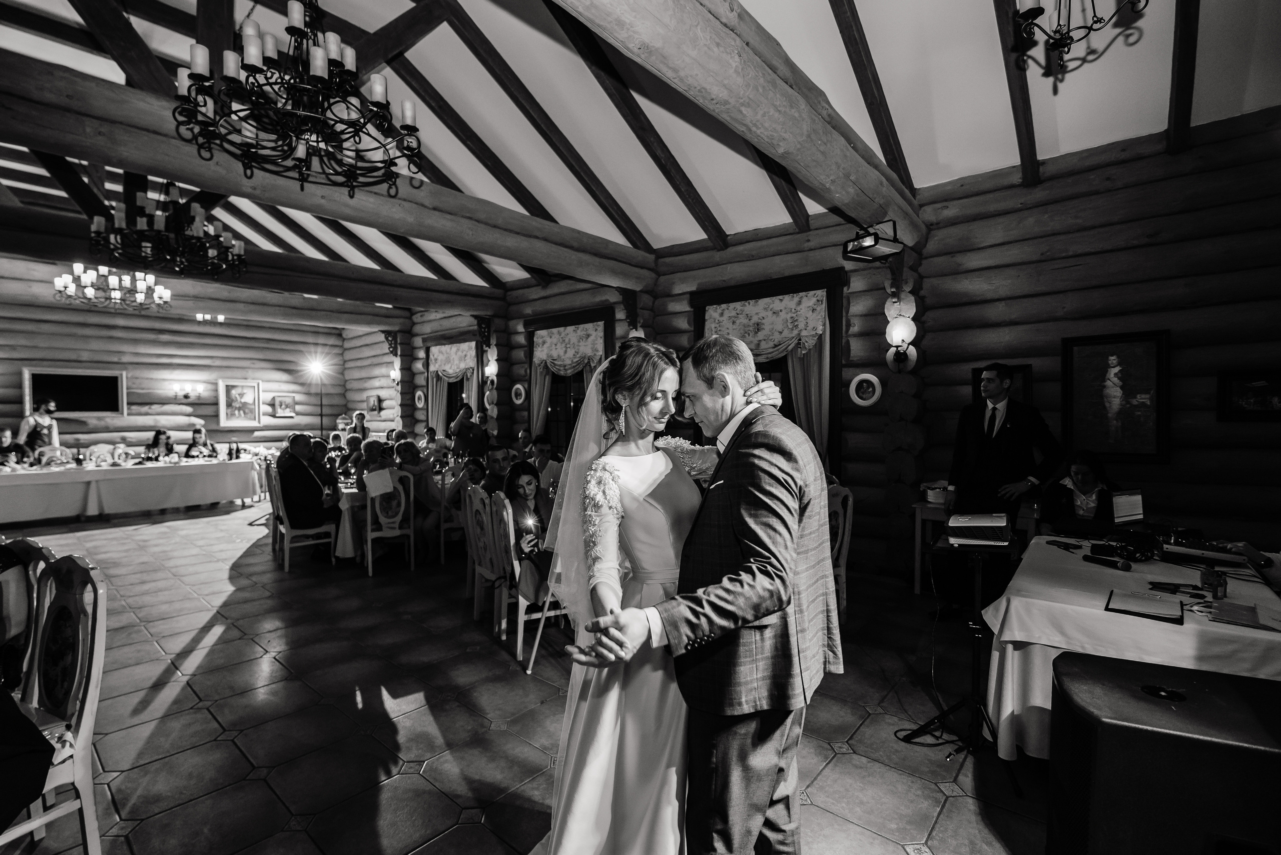 Оксана и Антон. Свадебный фотограф в Ростове Александра Груздева