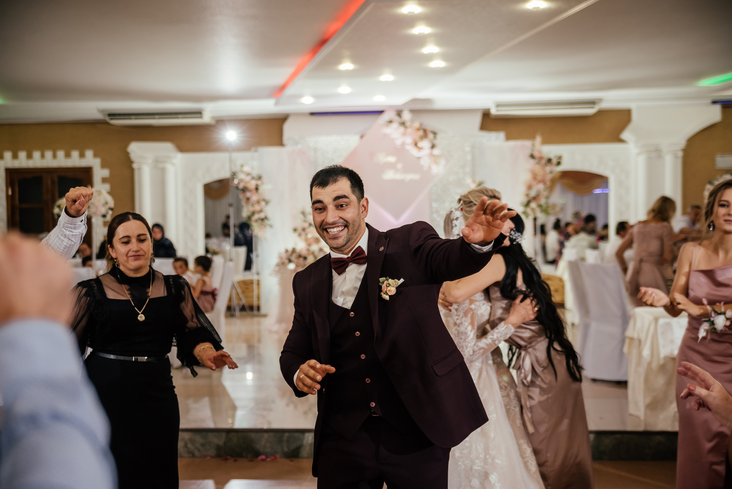 Арсен и Виктория. Свадебный фотограф в Ростове Александра Груздева