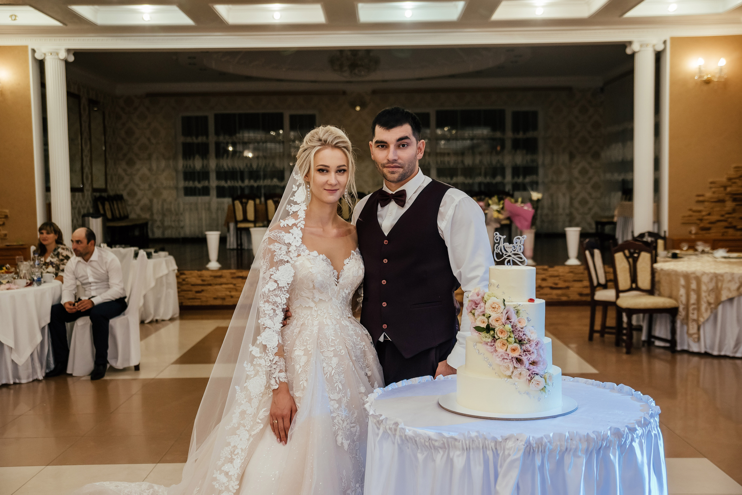 Арсен и Виктория. Свадебный фотограф в Ростове Александра Груздева