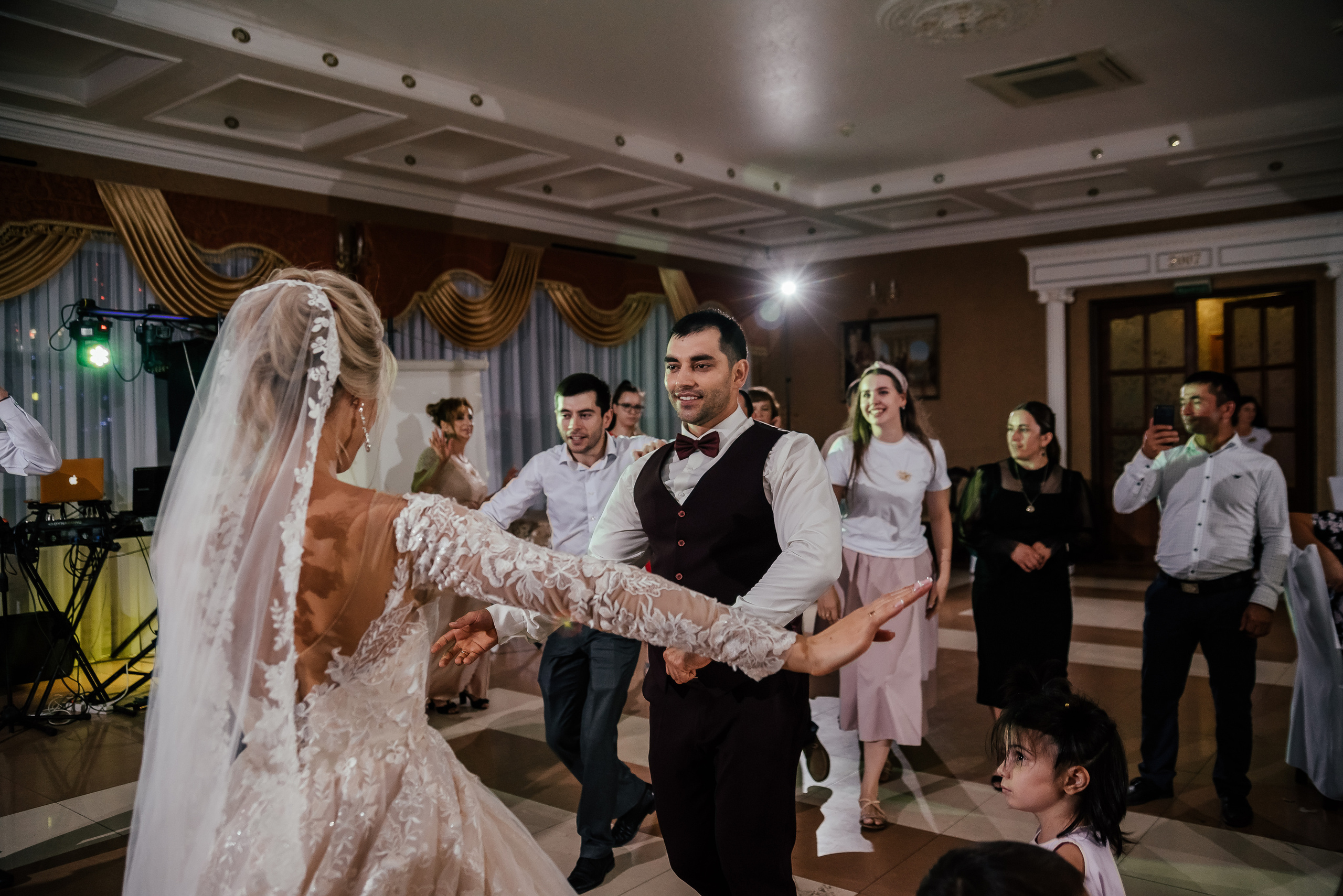 Арсен и Виктория. Свадебный фотограф в Ростове Александра Груздева