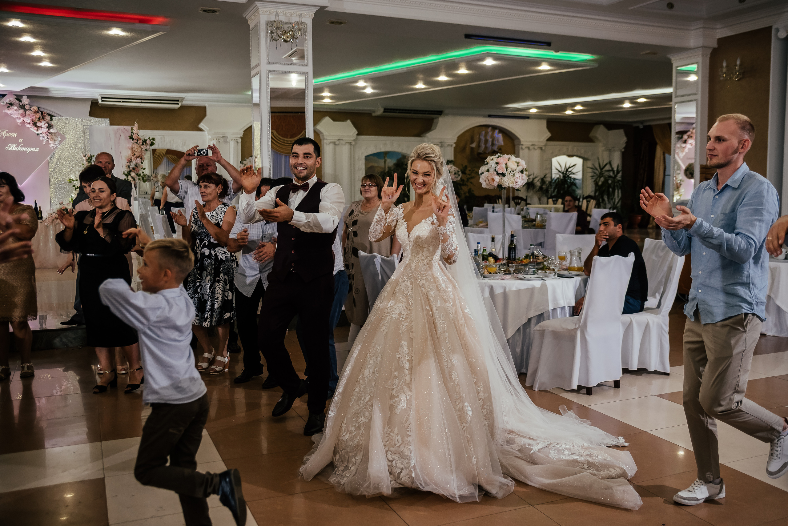 Арсен и Виктория. Свадебный фотограф в Ростове Александра Груздева