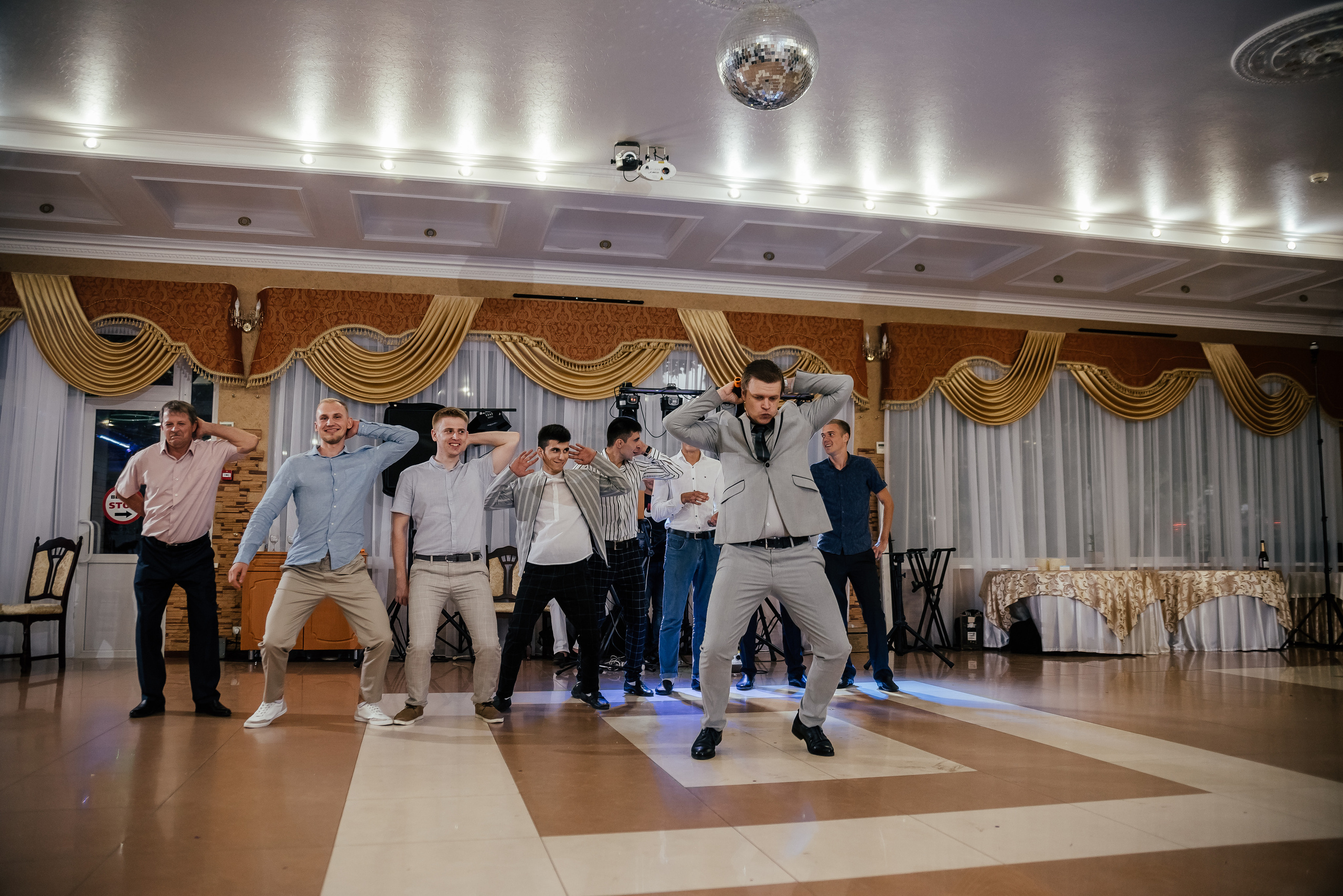 Арсен и Виктория. Свадебный фотограф в Ростове Александра Груздева