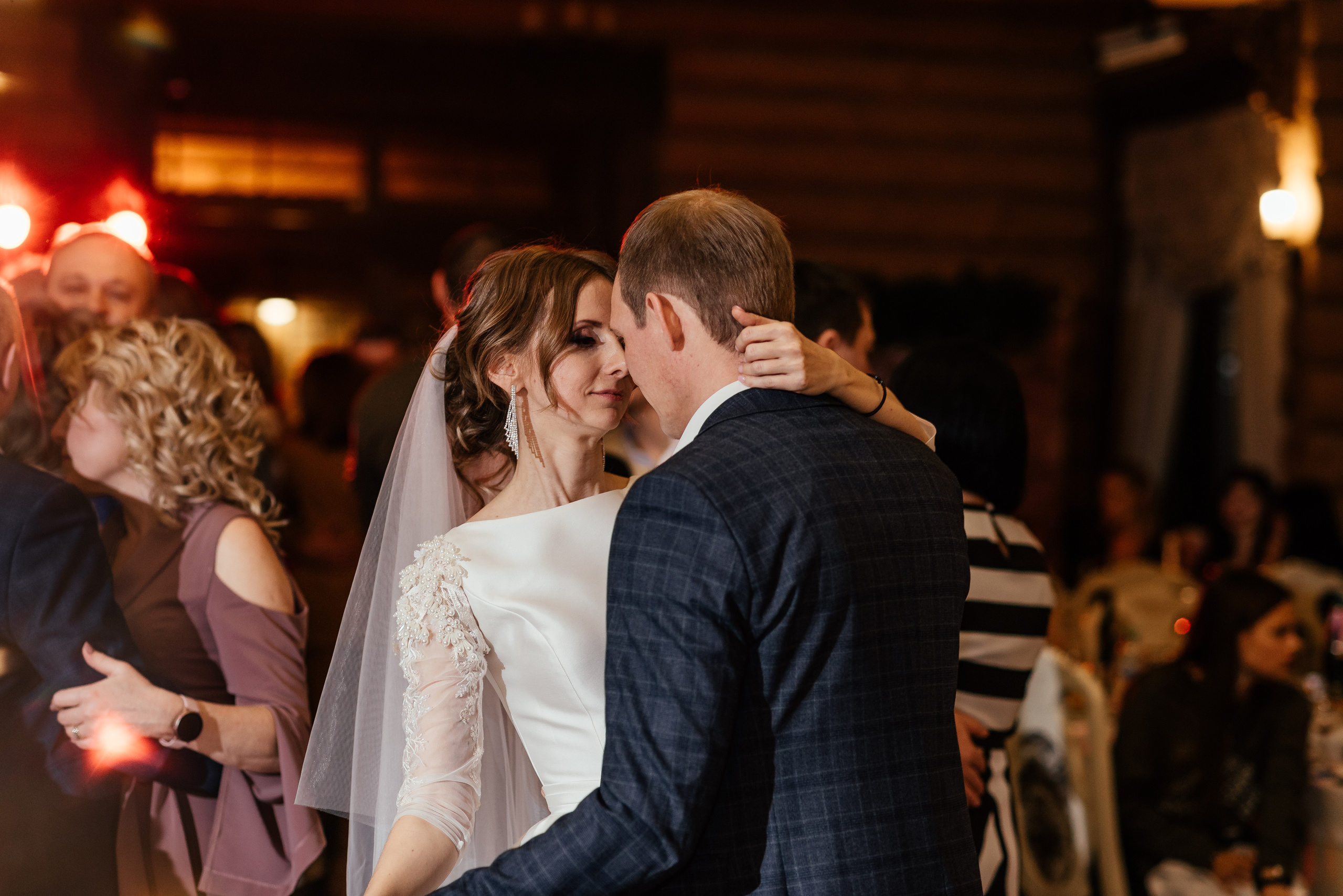 Оксана и Антон. Свадебный фотограф в Ростове Александра Груздева