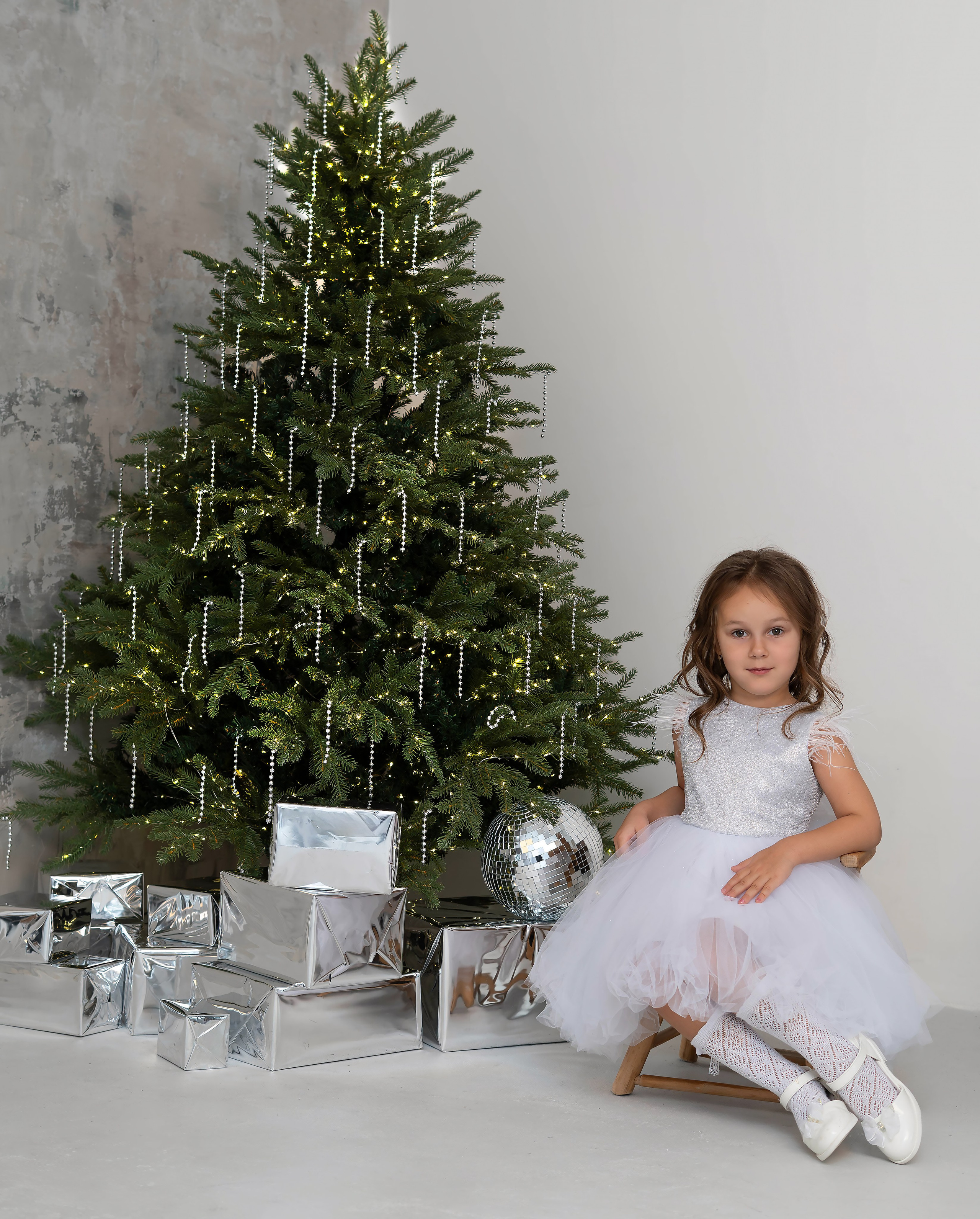 Семейная новогодняя фотосессия в студии Краснообск Новосибирск