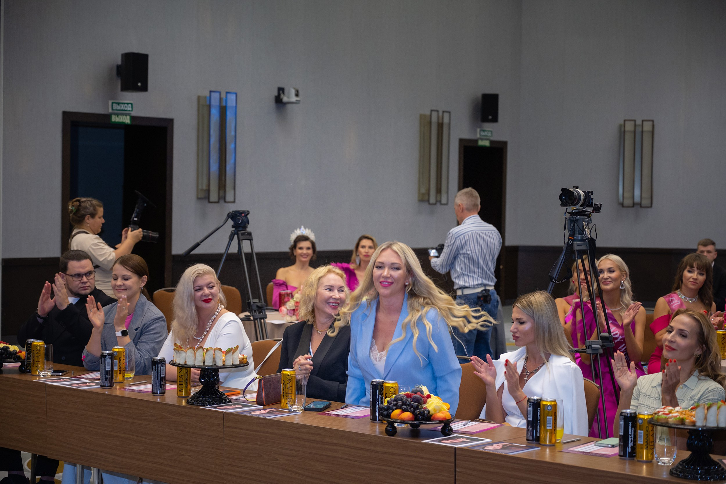 Церемония открытия Конкурса красоты «LADY WORLD» 2024. Фотографирую счастливых людей в Сочи