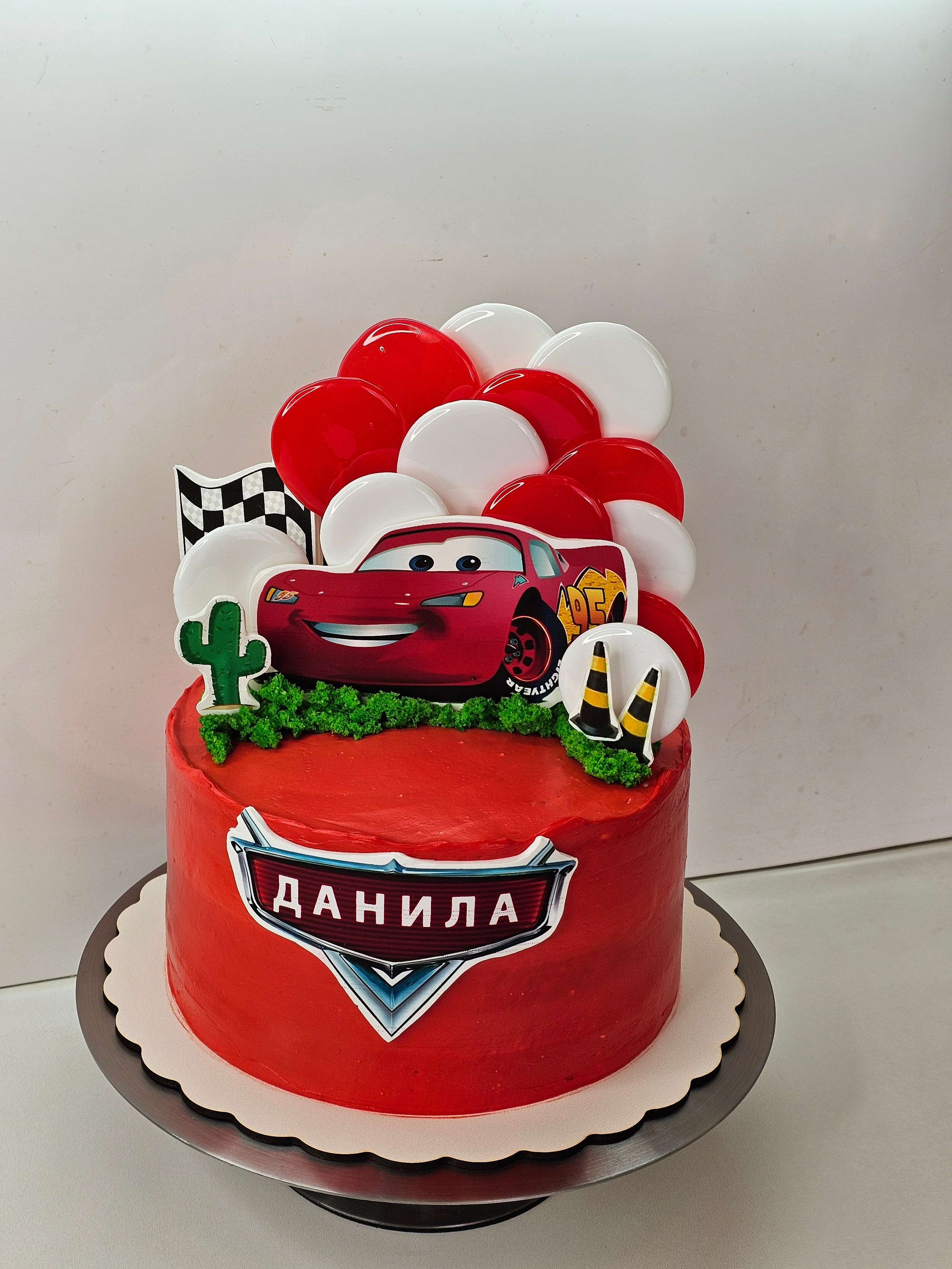 Торты. Katyasugarsugar капкейки, зефир, торты Москва