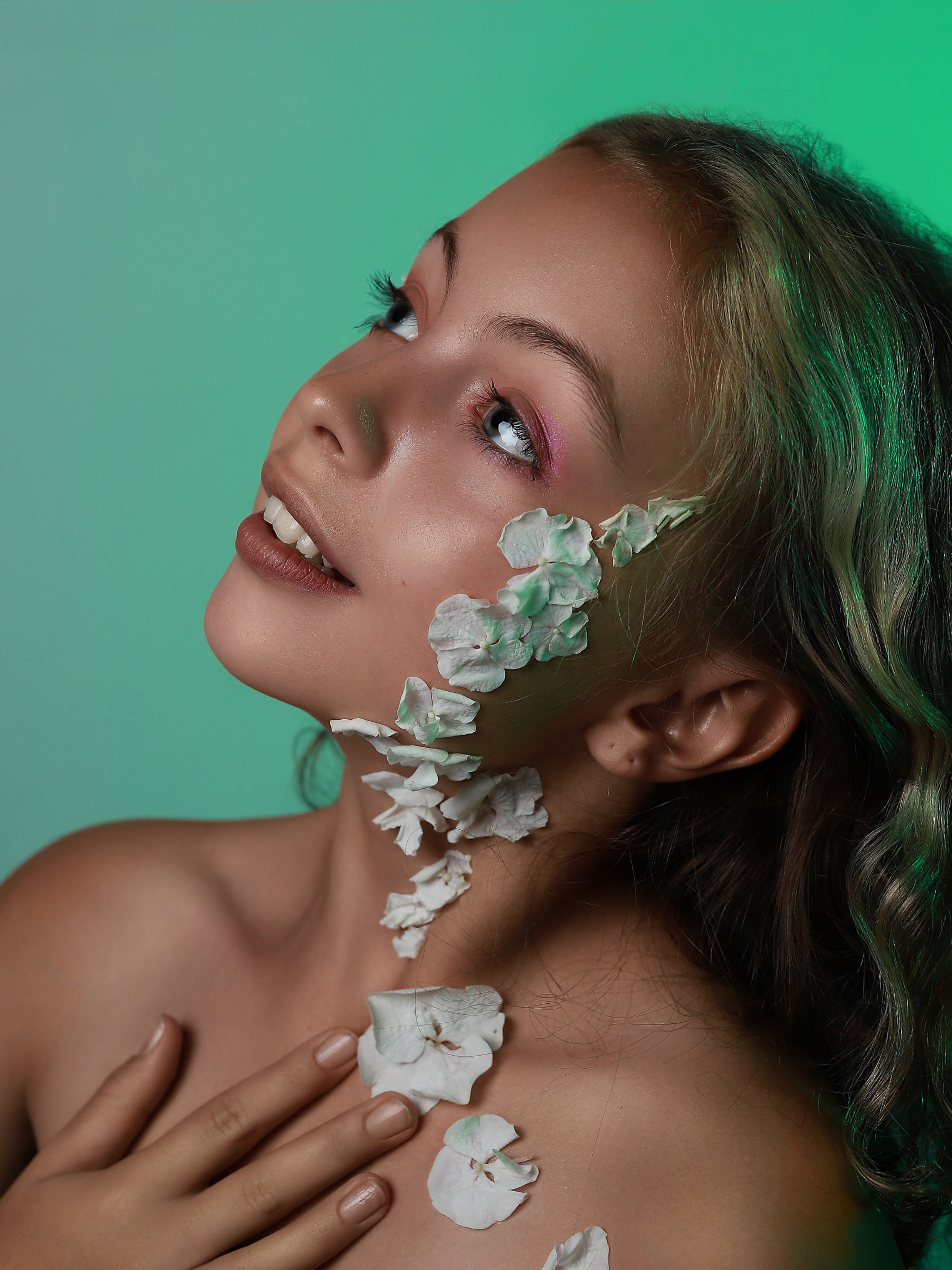 Портреты с цветами. Фотограф Юлия Мальцева