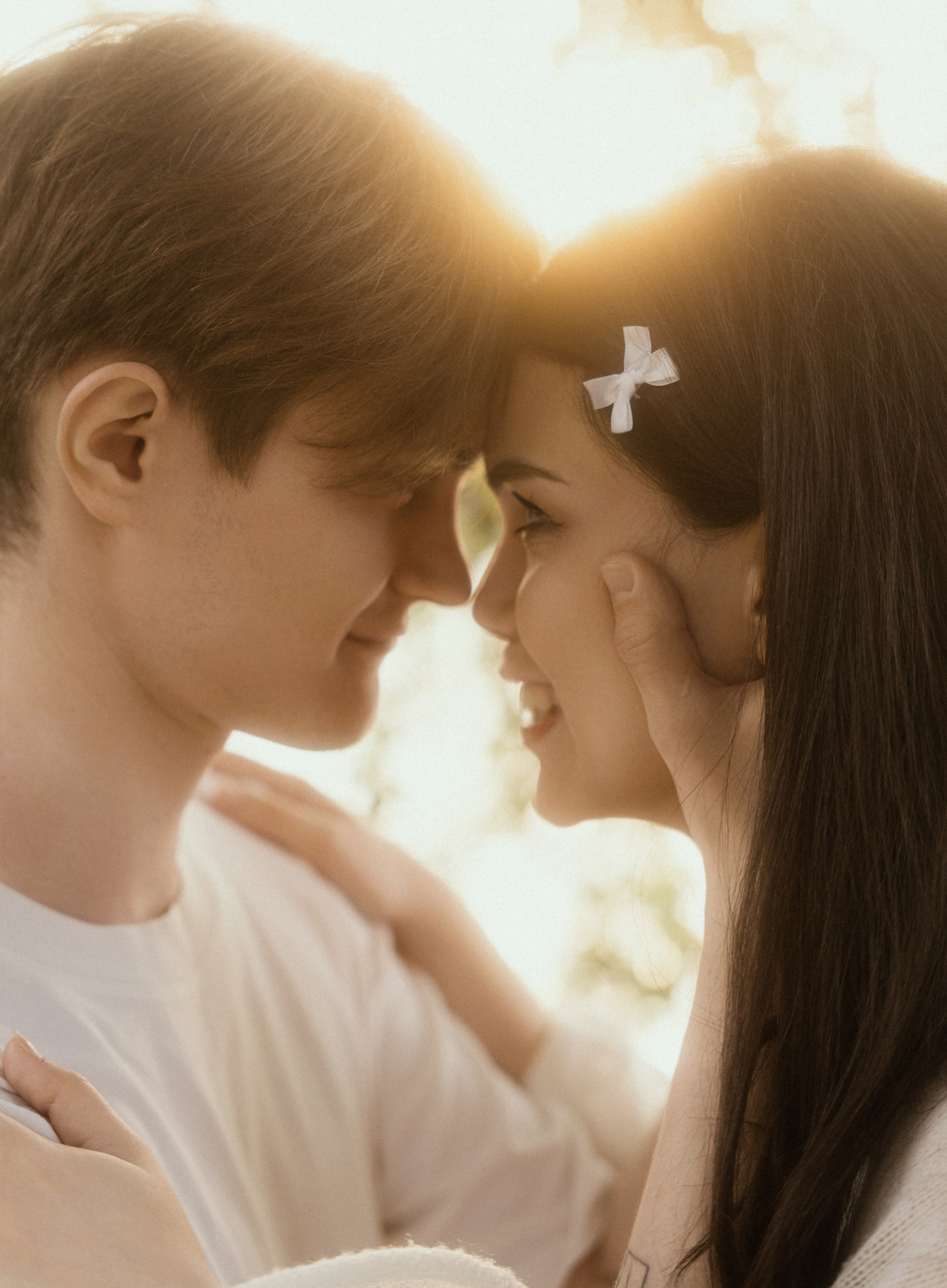 Фотосессия лавстори в Санкт-Петербурге. Лопухинский сад.