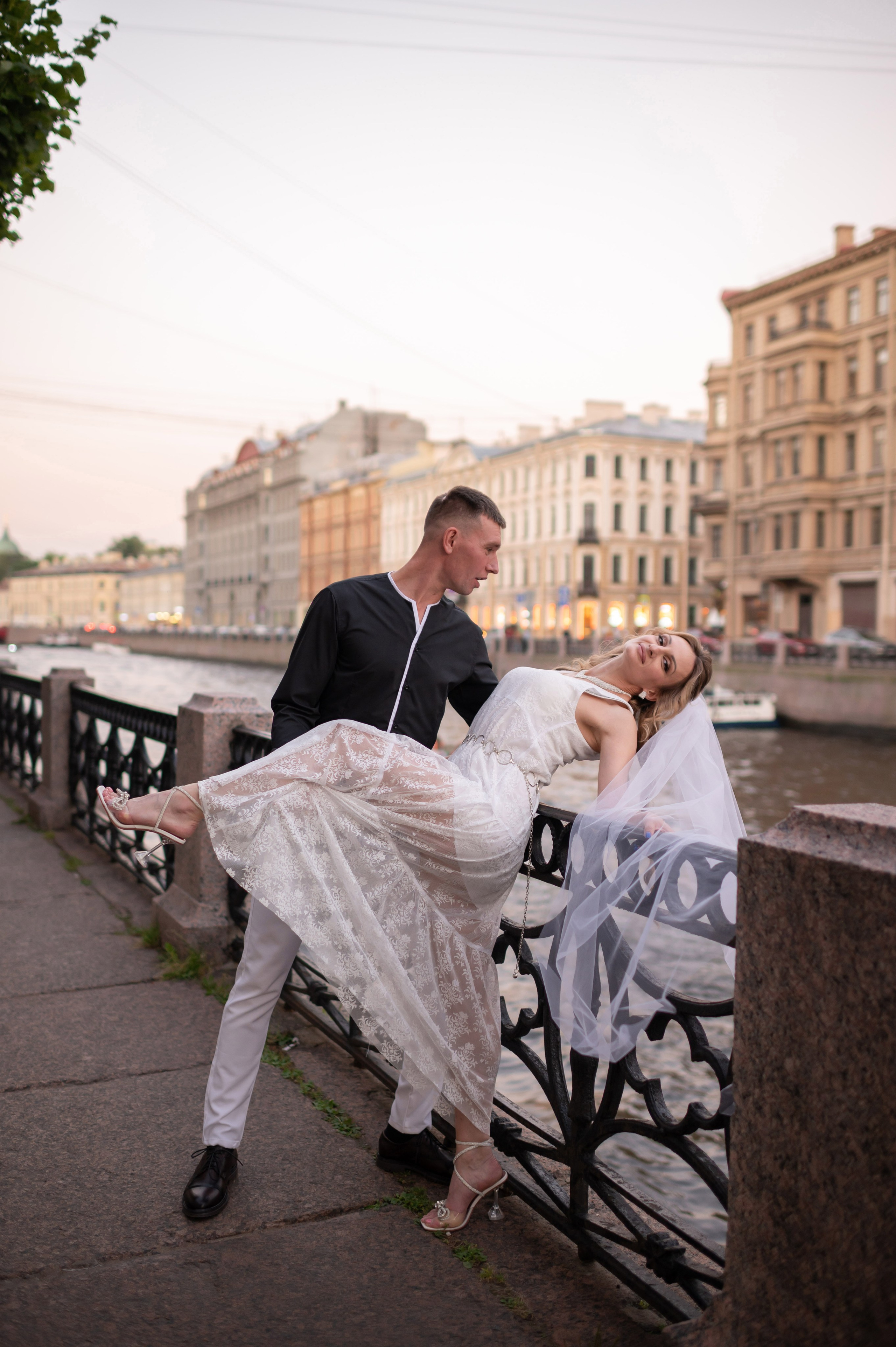 Екатерина и Андрей (свадебная фотосессия в вечернем Петербурге). Портретный, семейный и свадебный фотограф в Санкт-Петербурге и в Пушкине Ширяев Денис
