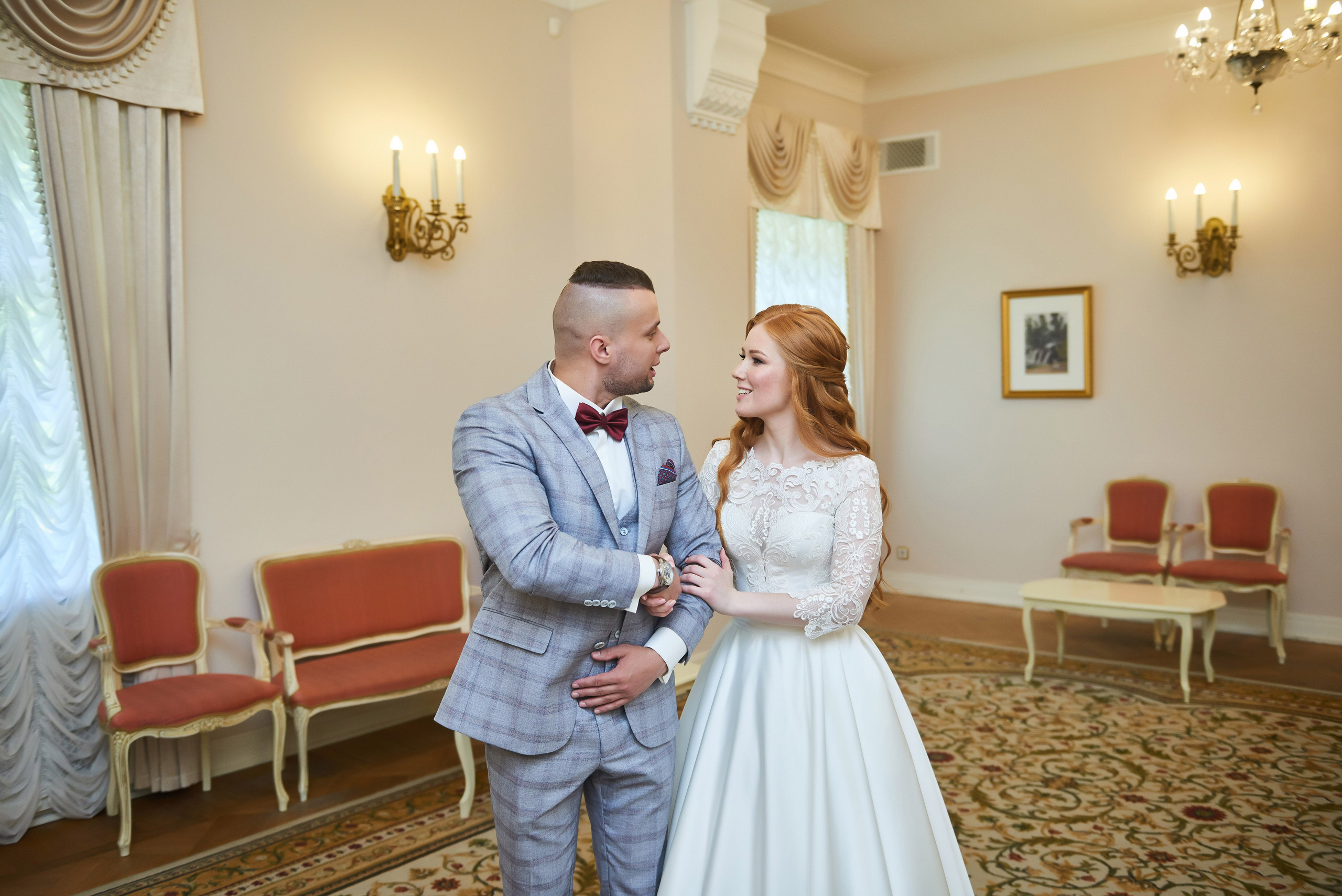 Красивейшая свадебная прогулка для проведения фотосессии своей свадьбы по Екатерининскому парку в Пушкине Наталии и Александра. Портретный, семейный и свадебный фотограф в Санкт-Петербурге и в Пушкине Ширяев Денис