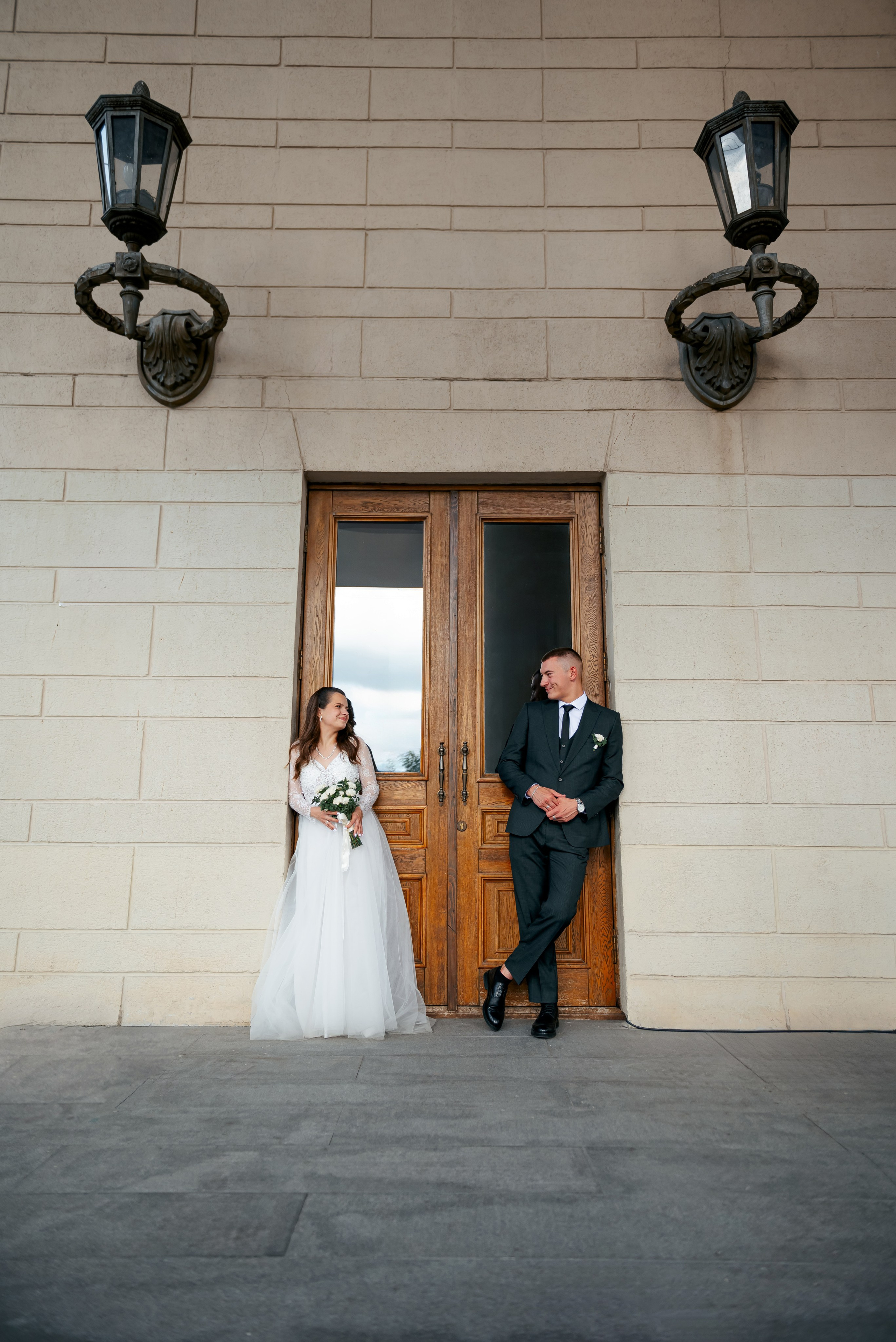 Свадебная фотосессия возле КУЗГТУ в г. Кемерово