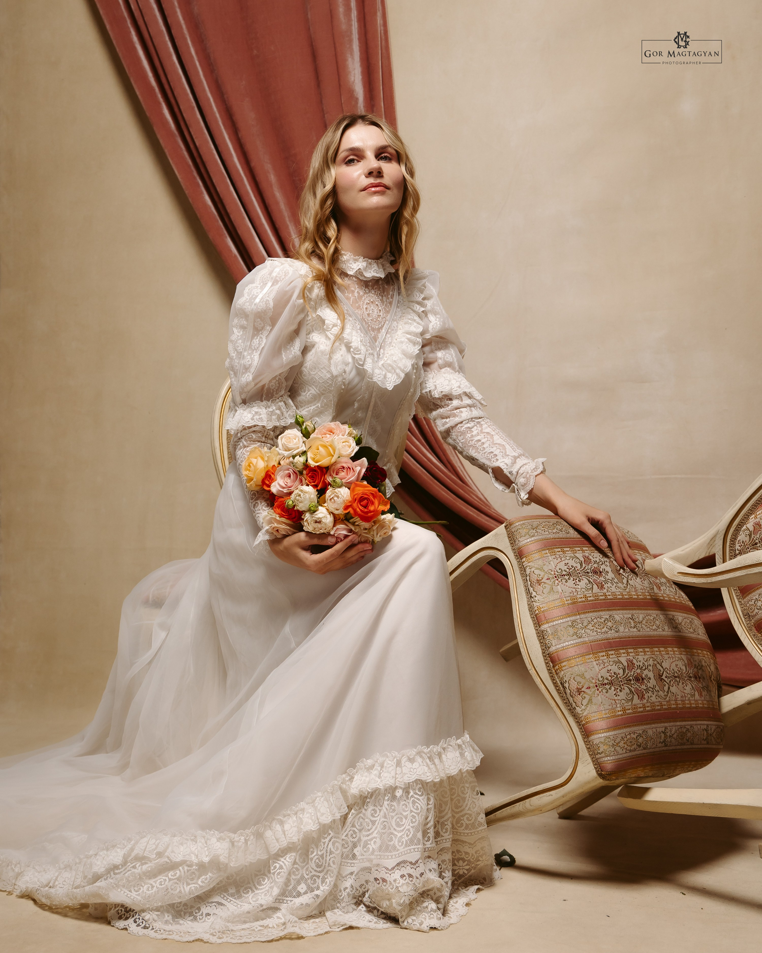 Невеста и сестра. Свадебный Фотограф в Москве Гор Магтагян