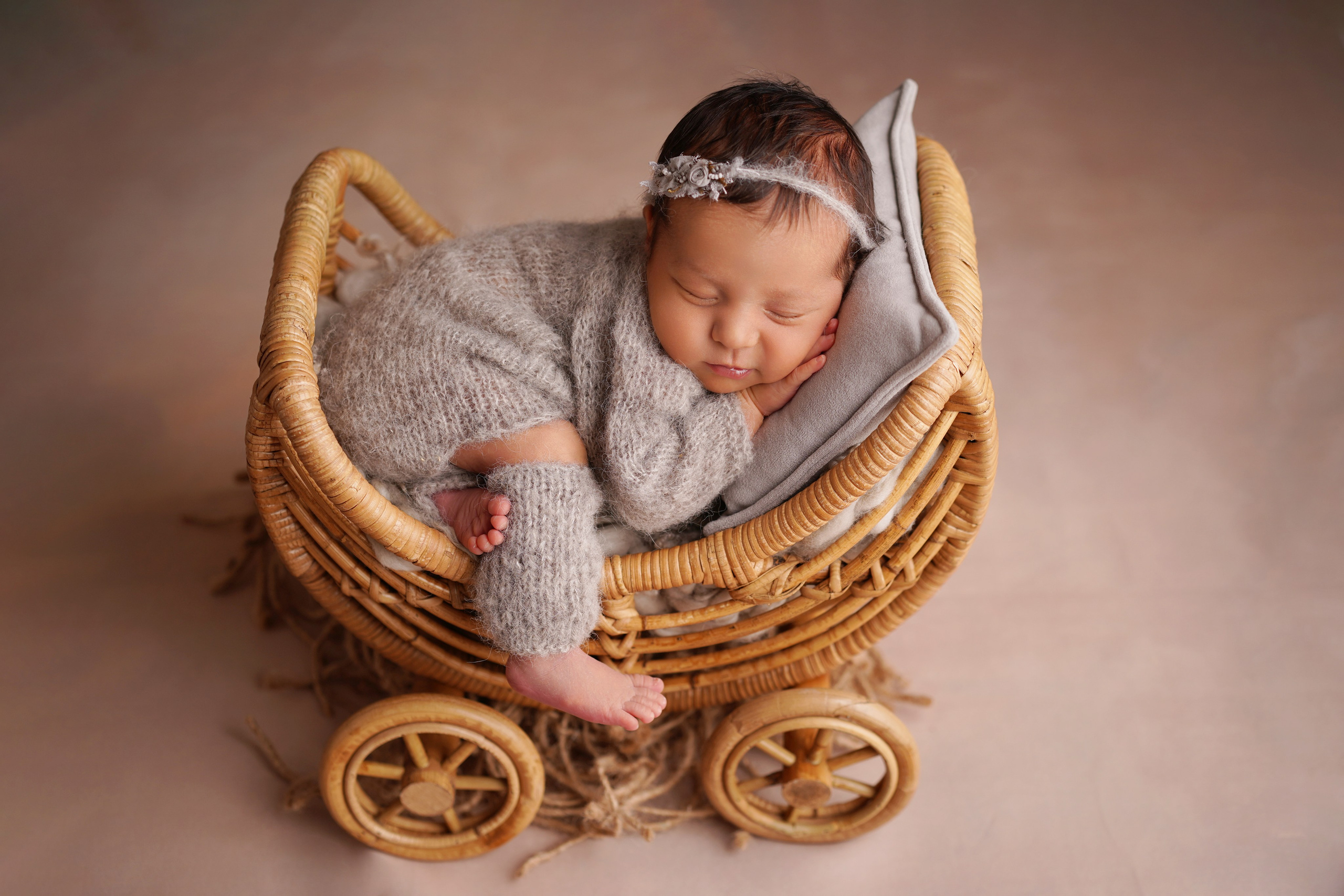 Новорожденные. Фотограф новорождённых в Москве Елена Левина