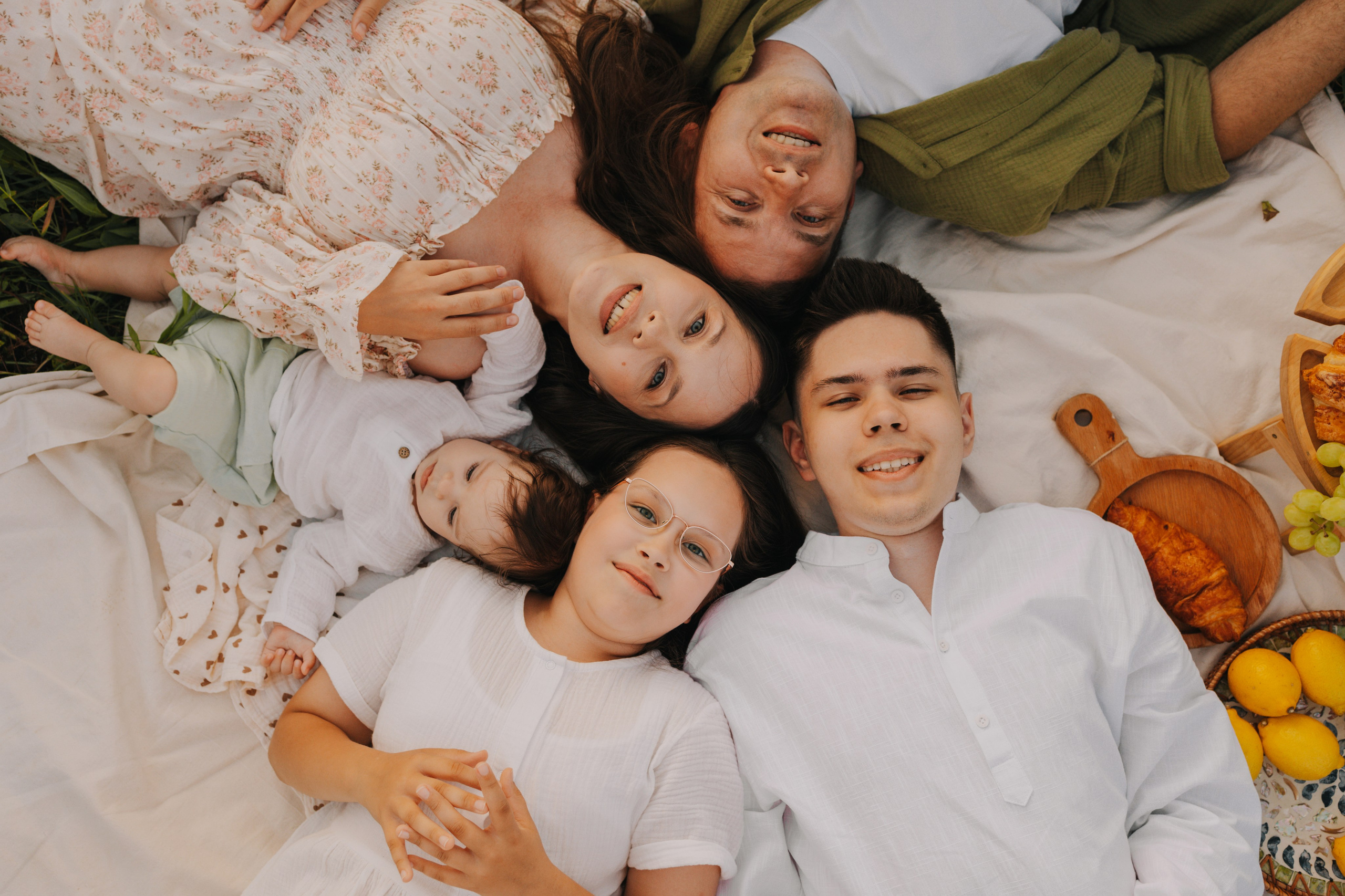 Семейный Пикник: Летняя Съемка