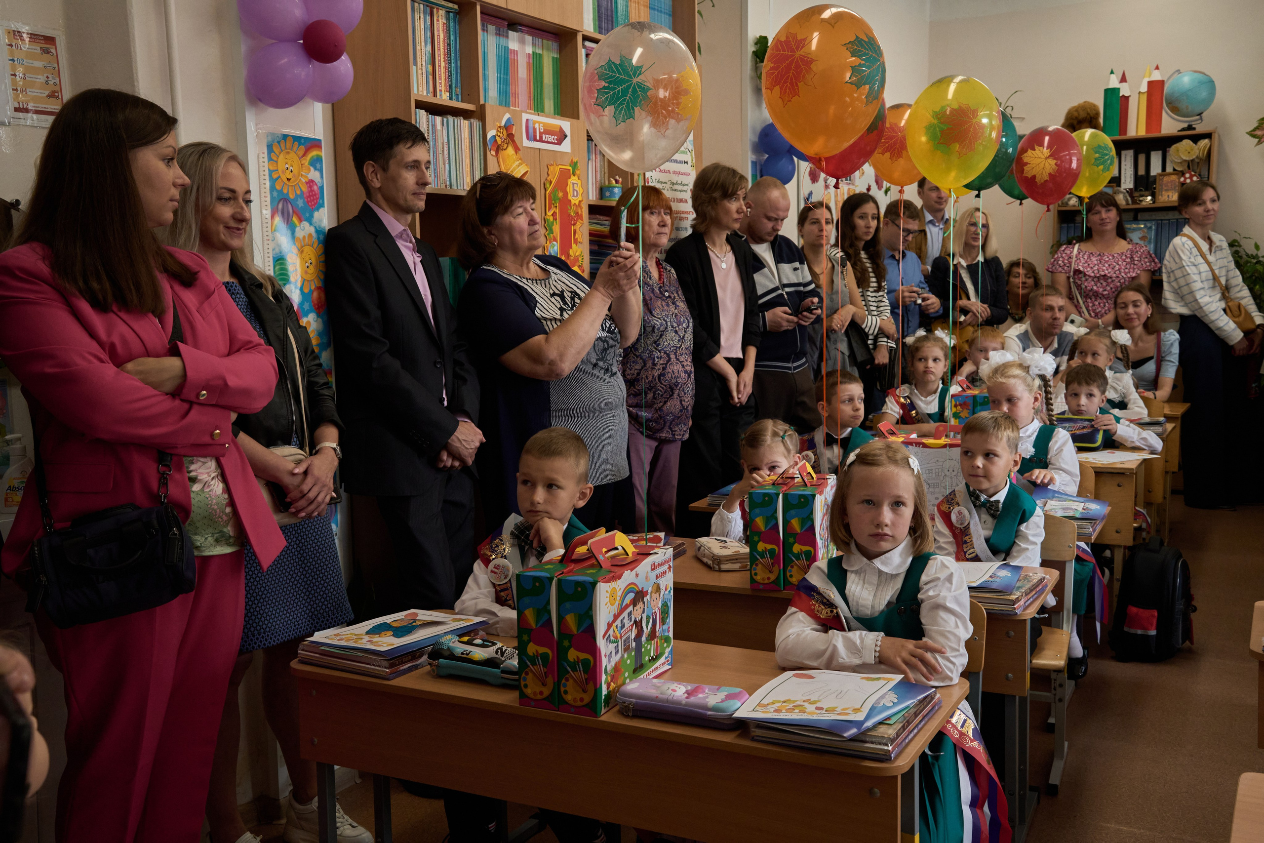 Школьная линейка. 1«Б». Фотограф в Санкт-Петербурге Настя Атом