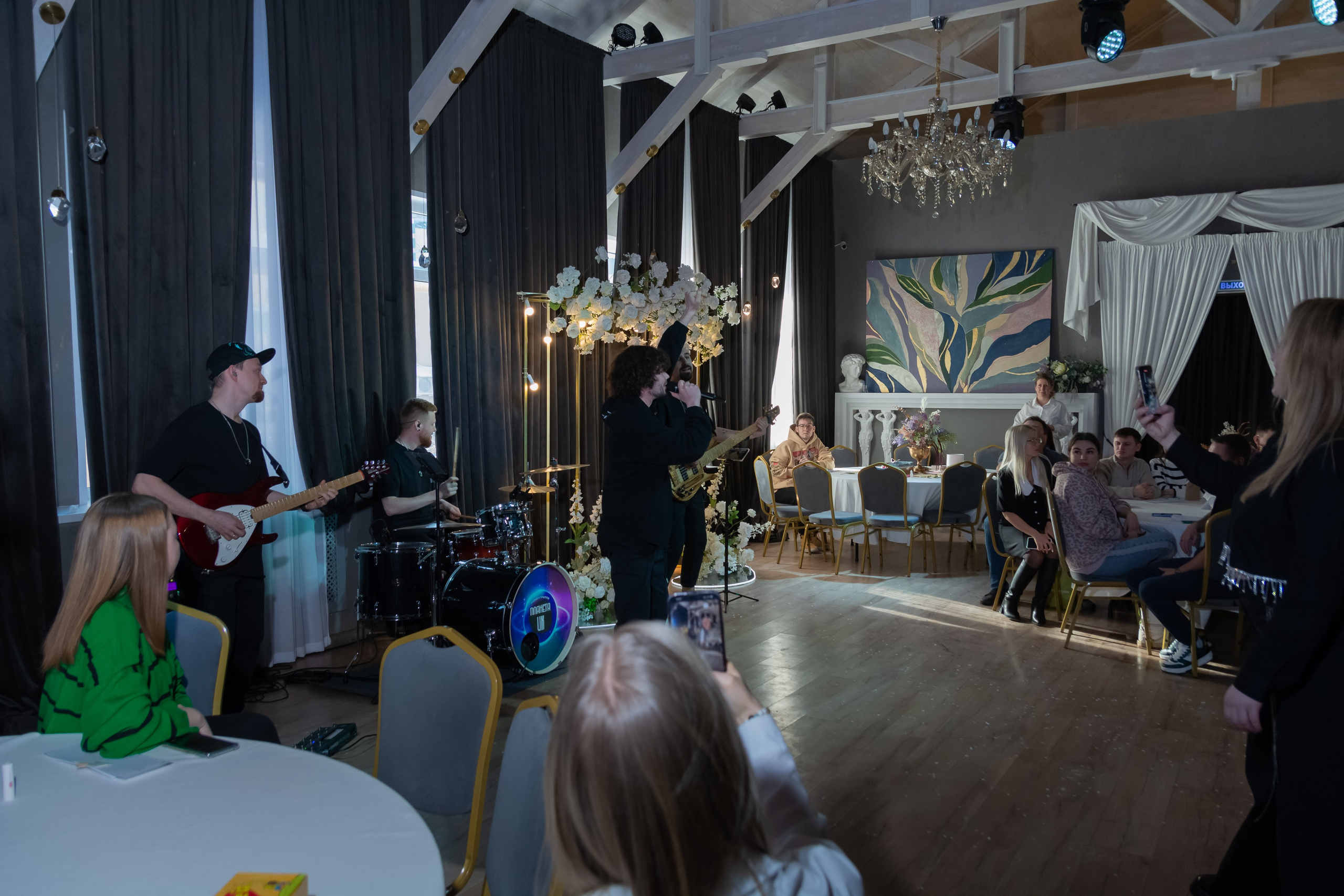 Свадебное чаепитие для молодоженов