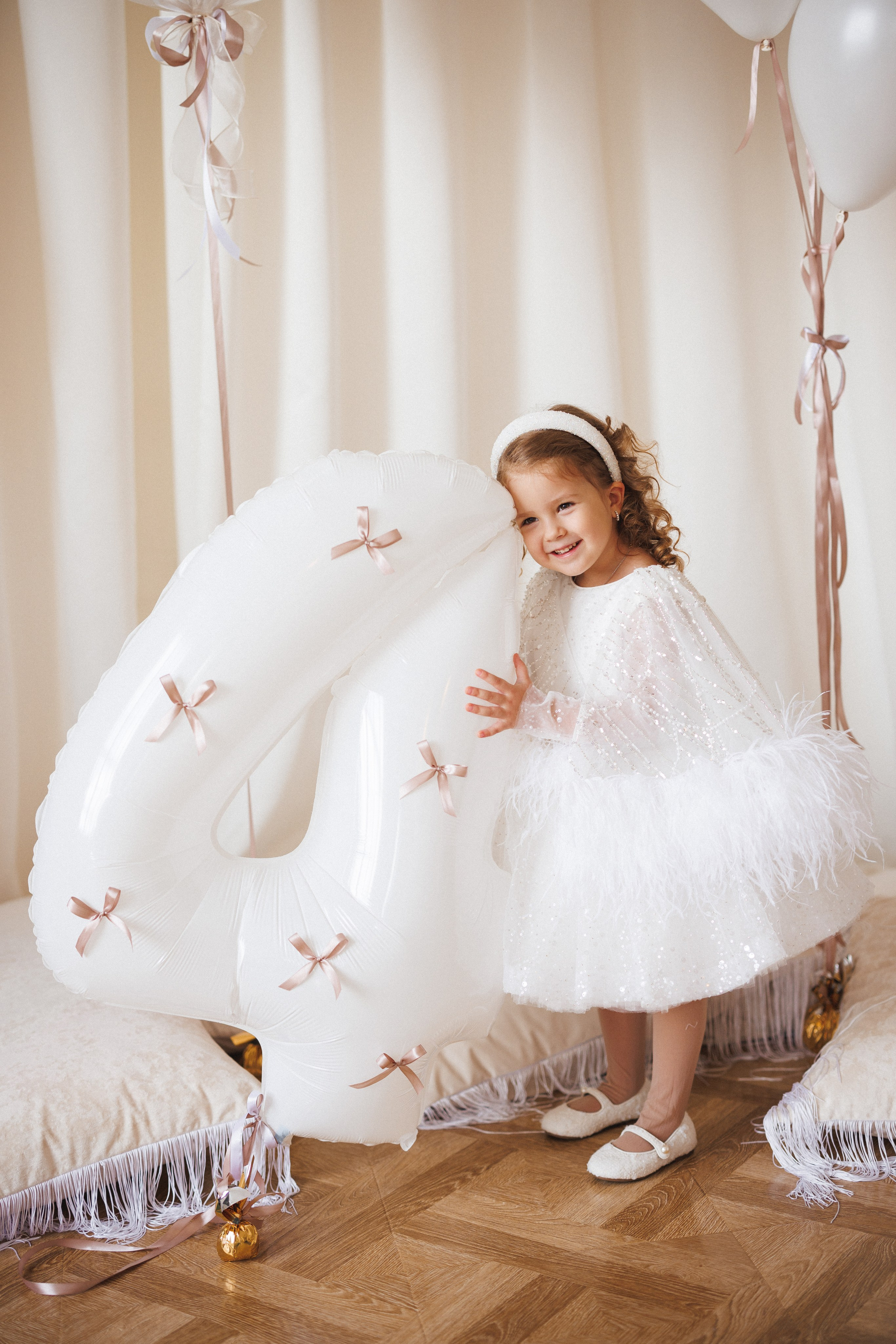 Фотосессия к дню рождения для девочки 4 года. Семейный и детский фотограф в Краснодаре Анна Трашкова