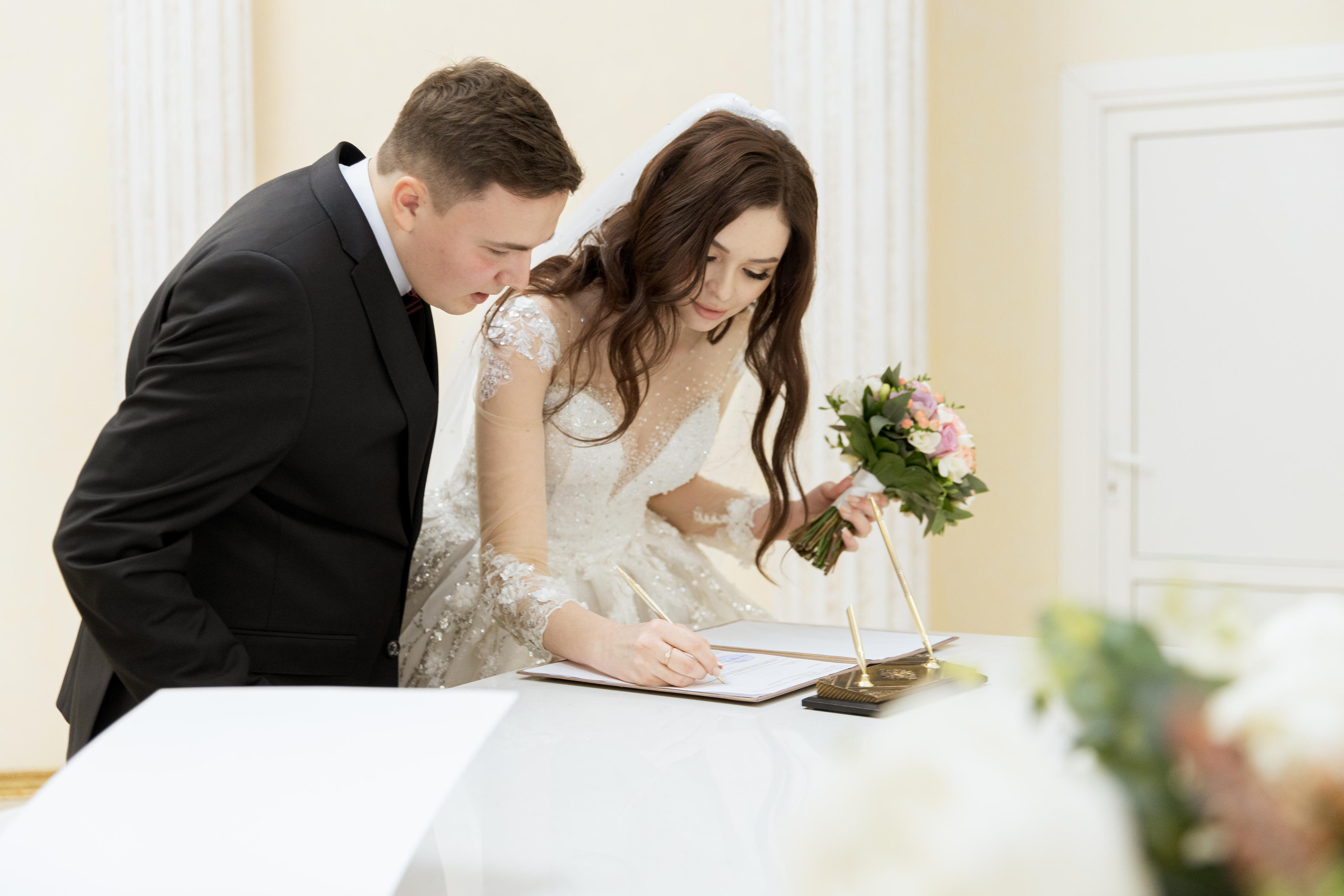 Лёша и Катя. Главная