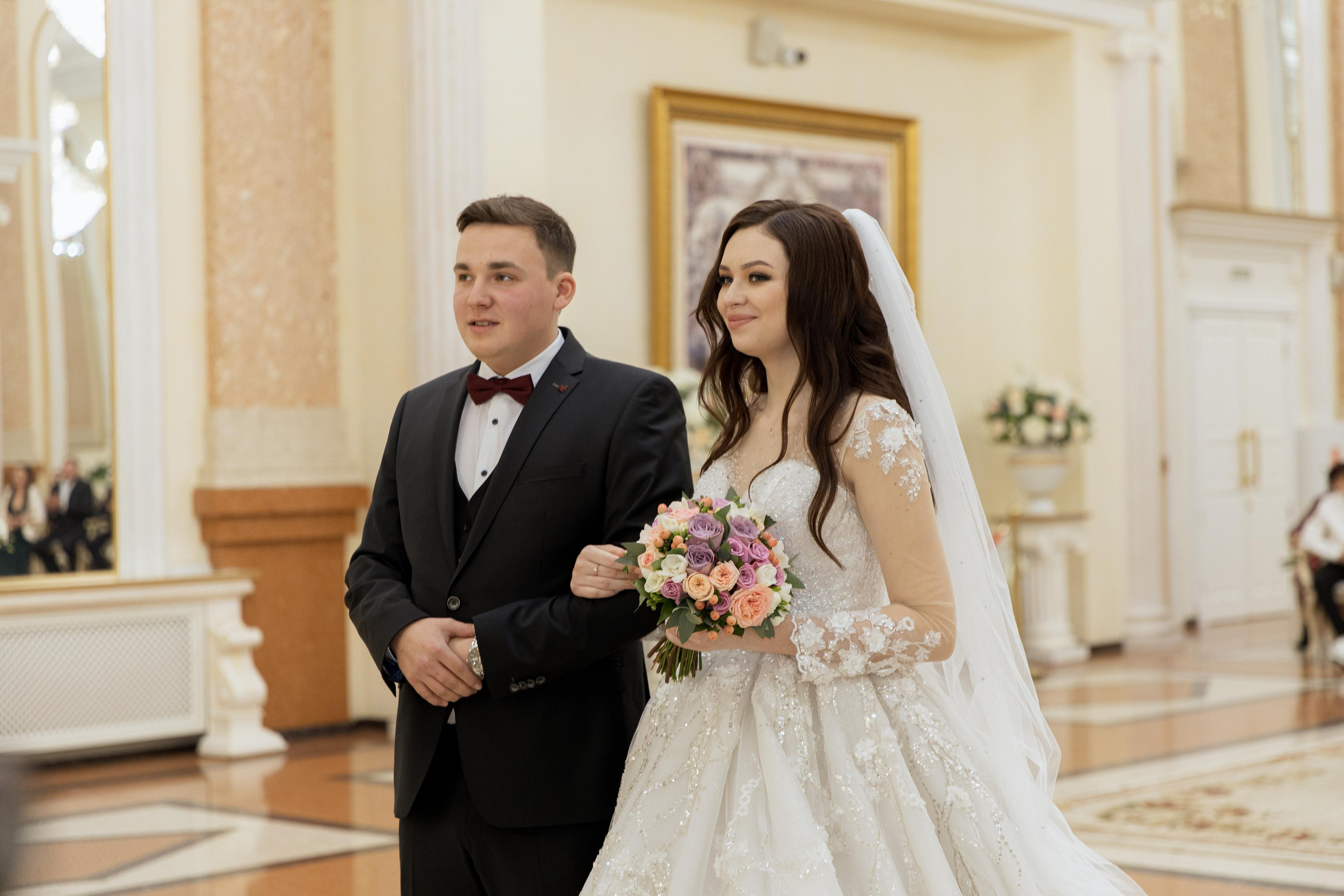 Лёша и Катя. Главная