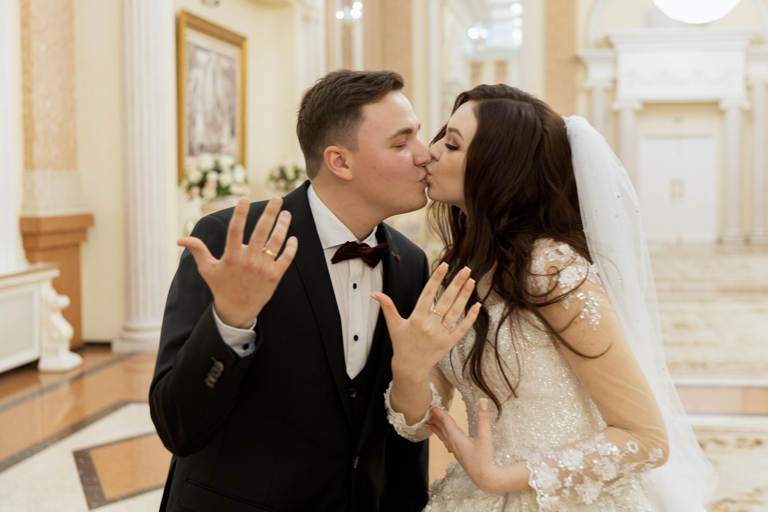 Лёша и Катя. Главная