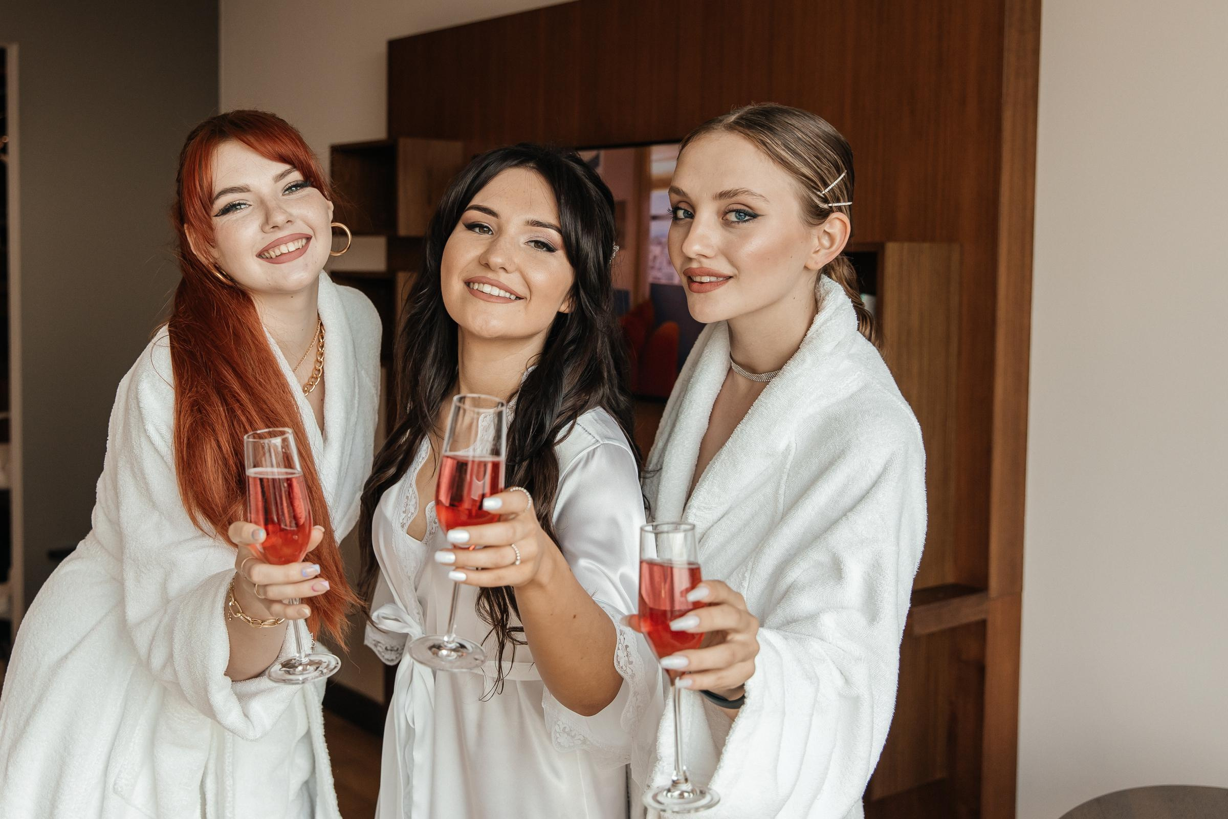 Женя и Саша. Главная