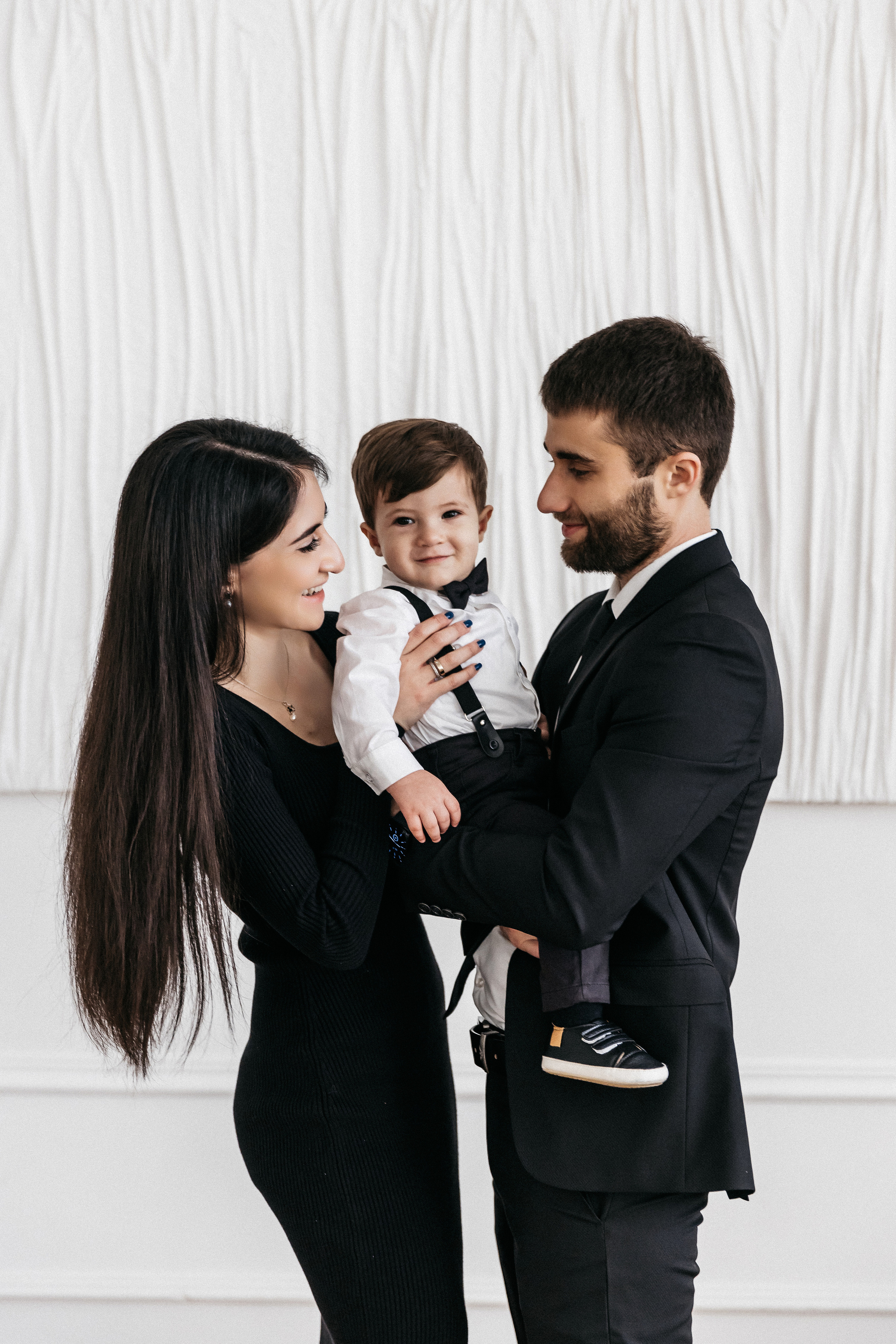 Семейная, студия. Свадебный и семейный фотограф в Краснодаре и крае