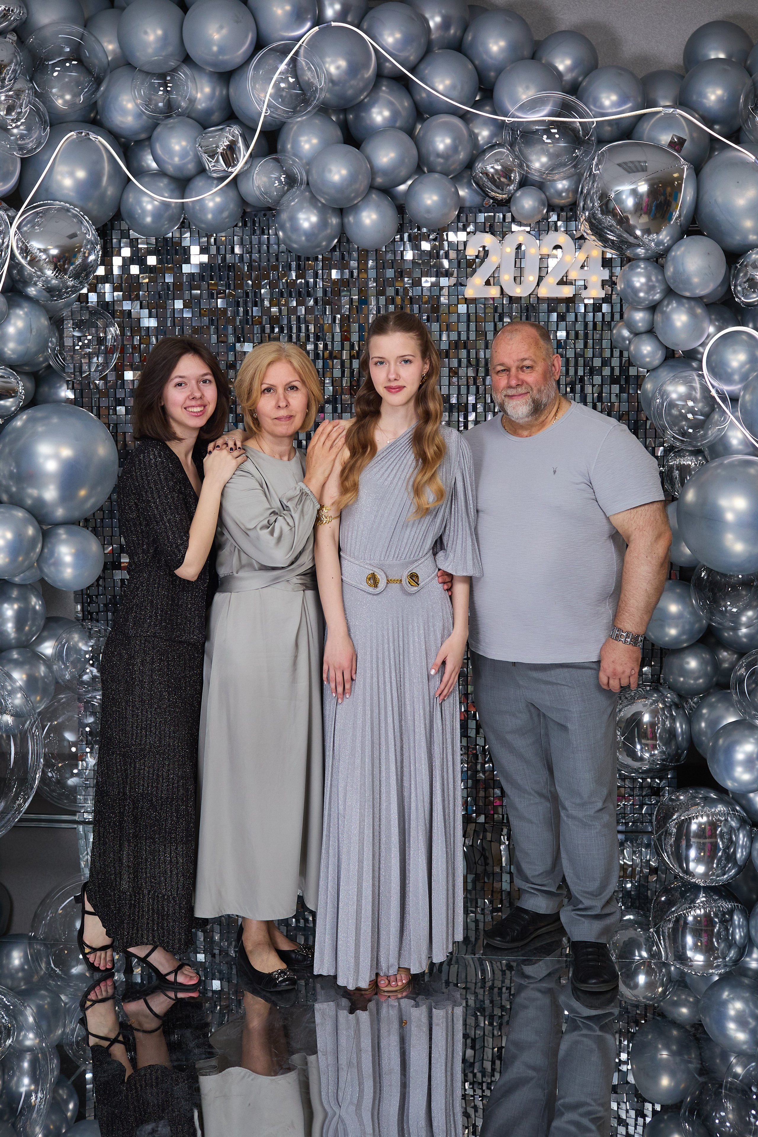 Выпускной 2024. Александр Осин — корпоративный и семейный фотограф в Москве